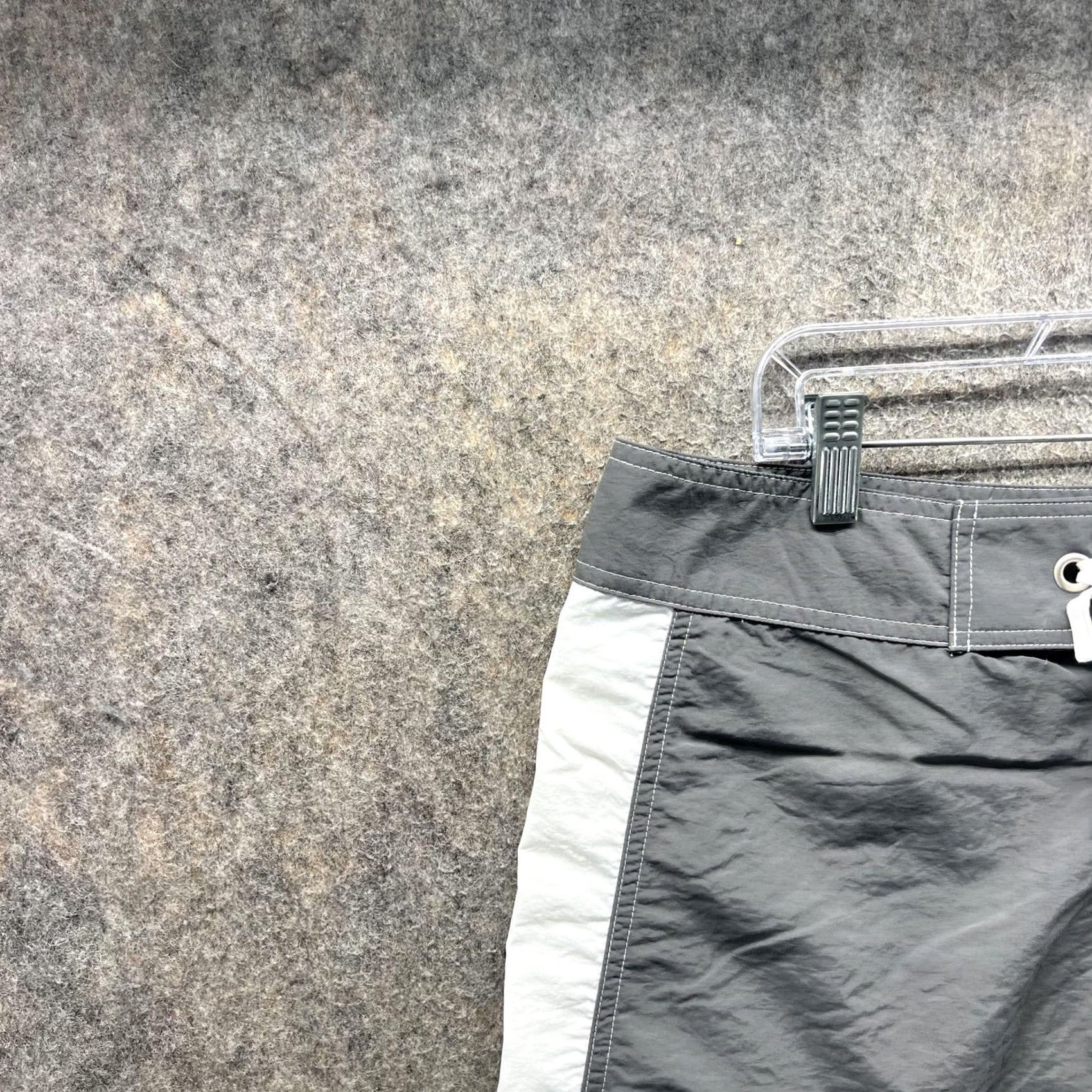Tommy Bahama Tommy Bahama Swim Trunks Womens Medium Gray Colorblock Quick Dry Board Shorts Size 32" / US 10 / IT 46 - 5 Thumbnail