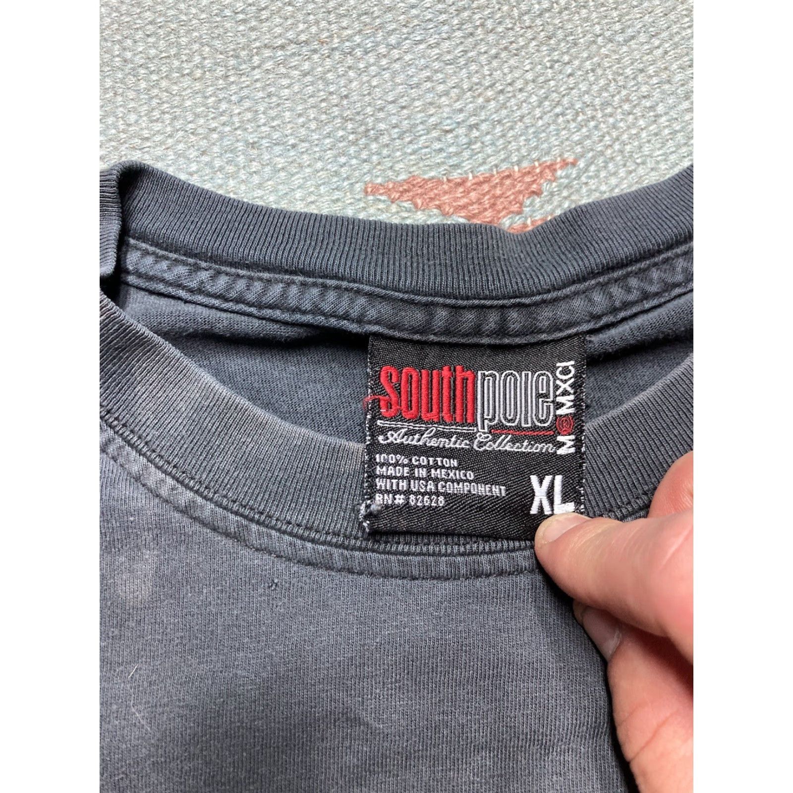 Southpole VINTAGE Southpole T-Shirt Men XL Black Graphic Y2K - Adult XL - Pit to Pit 24” Length 27.5” Size US XL / EU 56 / 4 - 5 Thumbnail