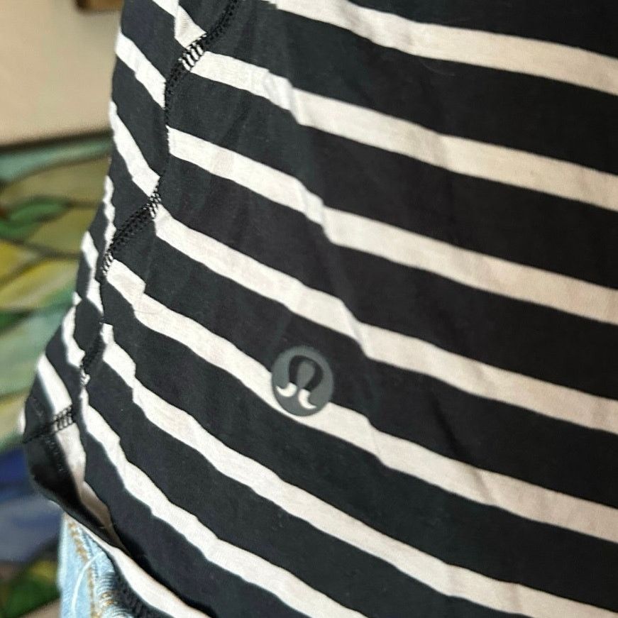 Lululemon lululemon black white striped tank top Size M / US 6-8 / IT 42-44 - 4 Thumbnail