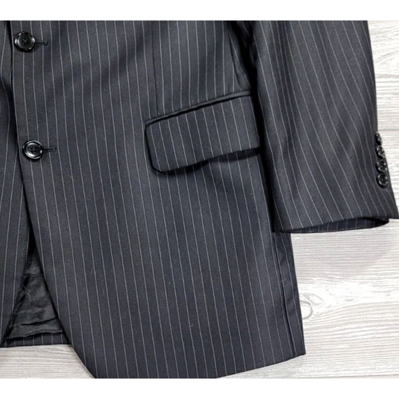 Brooks Brothers Brooks Brothers Fitzgerald Loro Piana Mens 41L Black Pin Stripe Blazer Italy Size 42R - 6 Thumbnail
