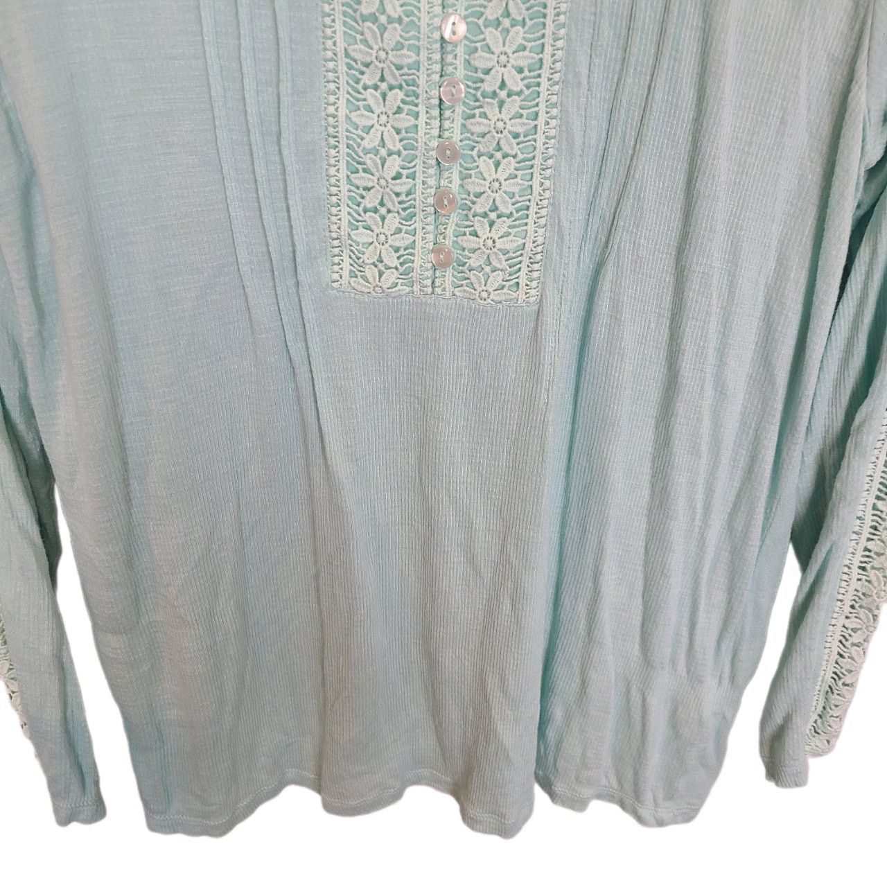 Soft Surroundings Soft Surroundings Blouse Women XS Crochet Cecelia LS Tunic Size XS / US 0-2 / IT 36-38 - 3 Thumbnail