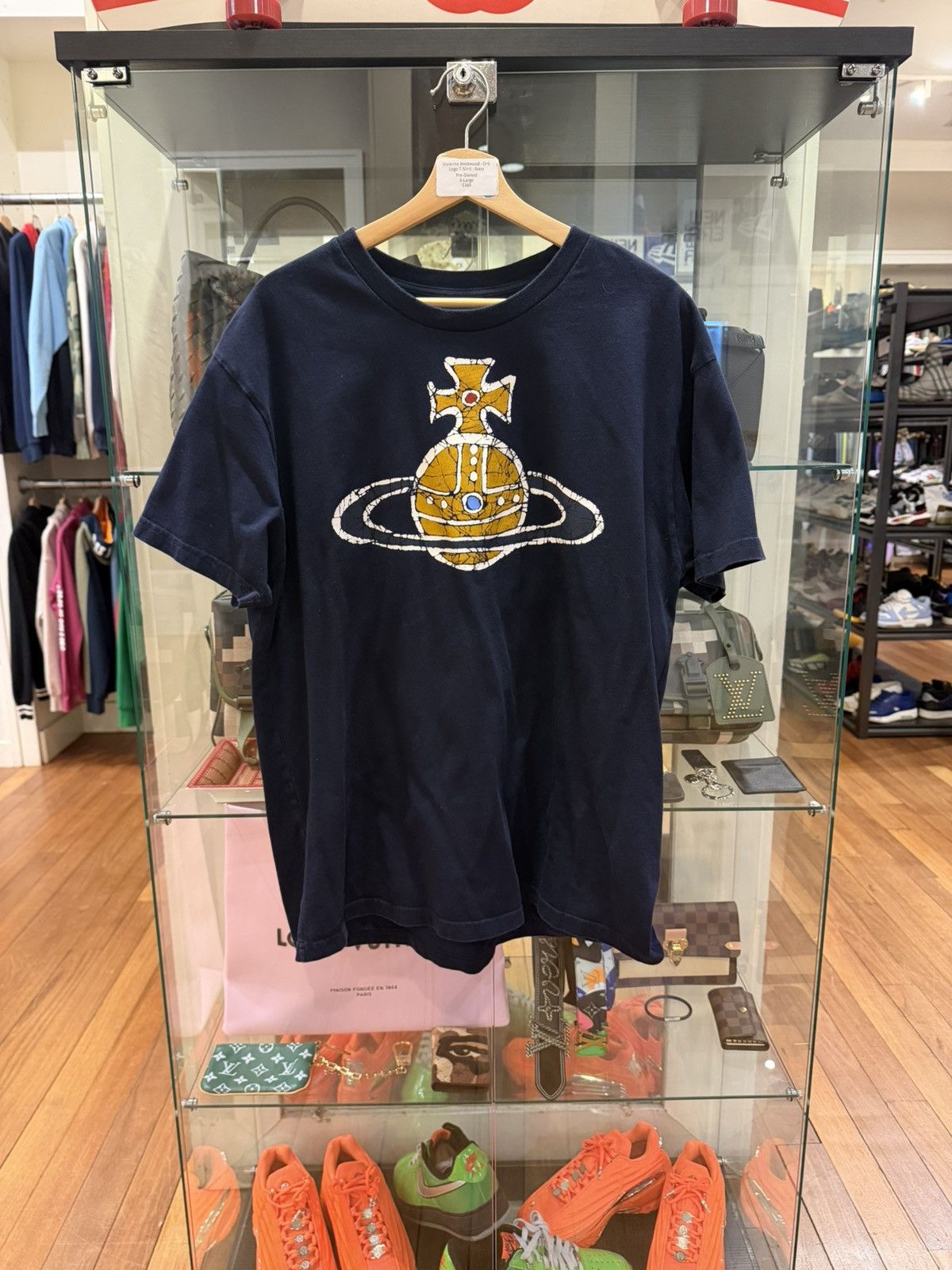 Vivienne Westwood Vivienne Westwood Cracked Orb Logo Tee Size US XL / EU 56 / 4 - 1 Thumbnail