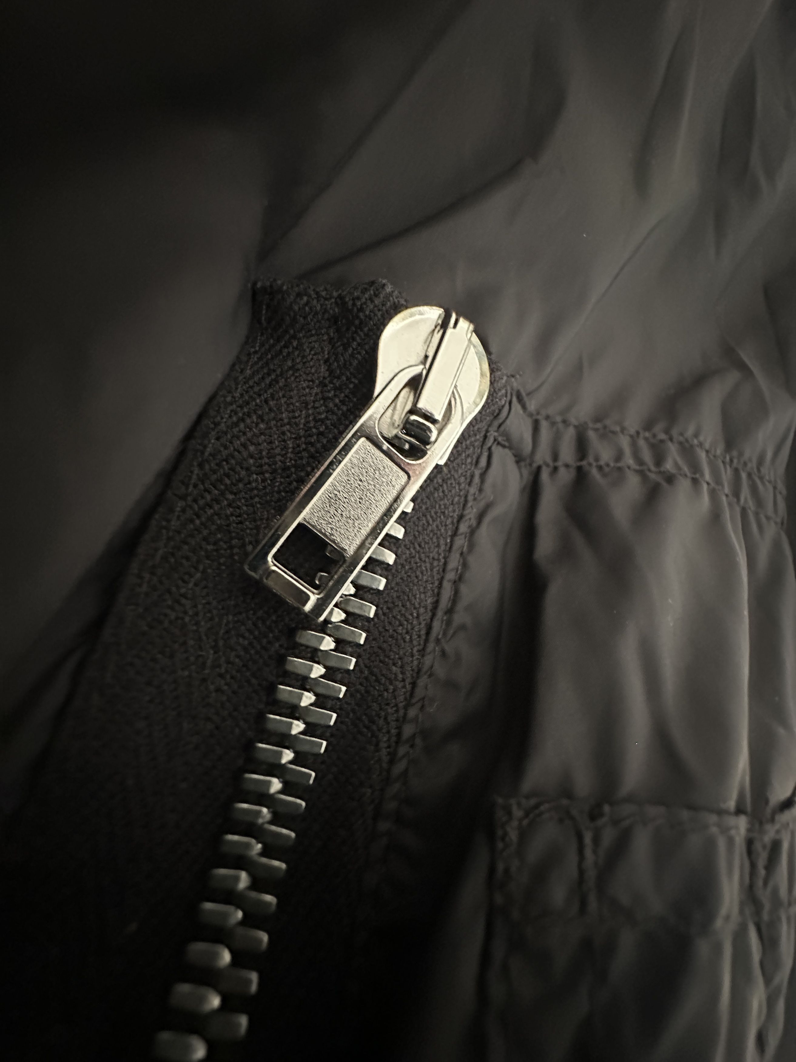 Rick Owens Drkshdw Rick Owens Bomber Jacket in Black Nylon Polyamide size XL Size US XL / EU 56 / 4 - 2 Thumbnail