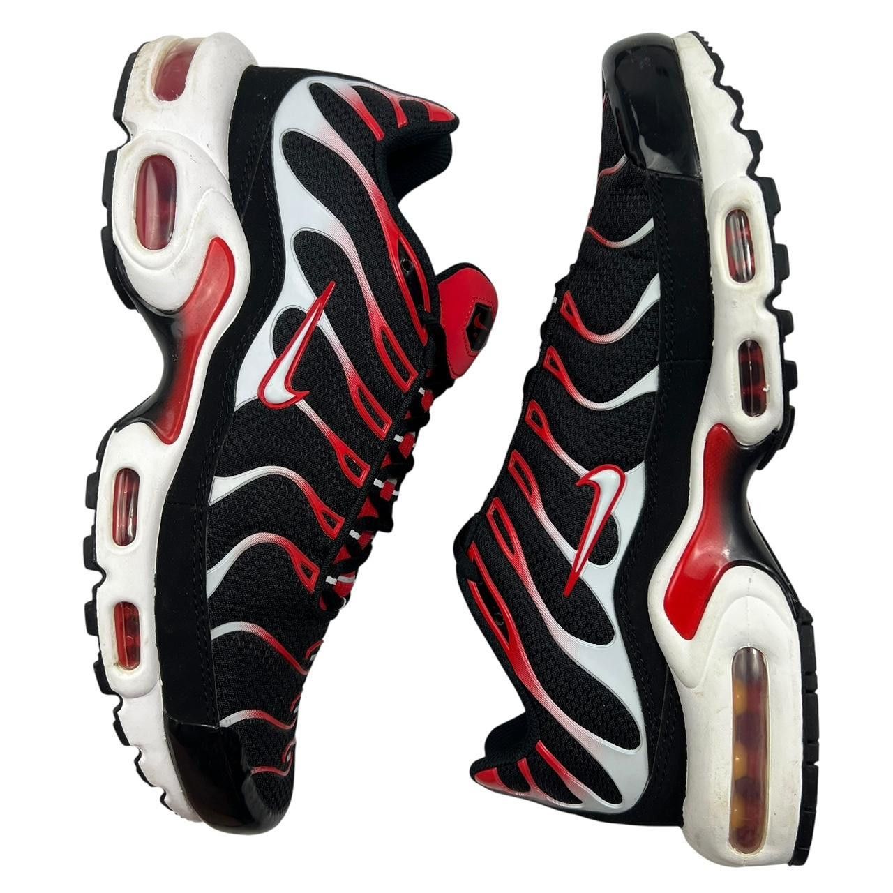 Nike Nike Air Max Plus TN Black University Red - US 8.5 / EU 42 Size US 8.5 / EU 41-42 - 3 Thumbnail