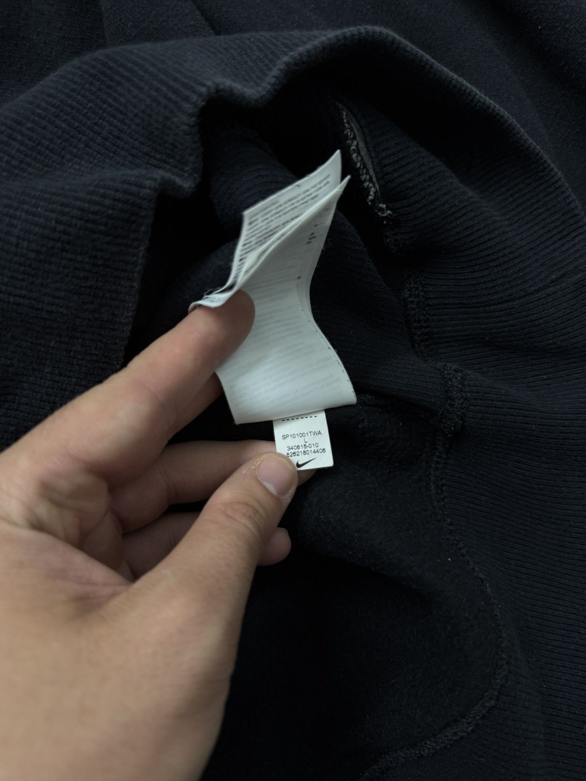 Nike Vintage Y2k Nike Mini Swoosh Basic Hoodie 00’s Size US L / EU 52-54 / 3 - 9 Thumbnail