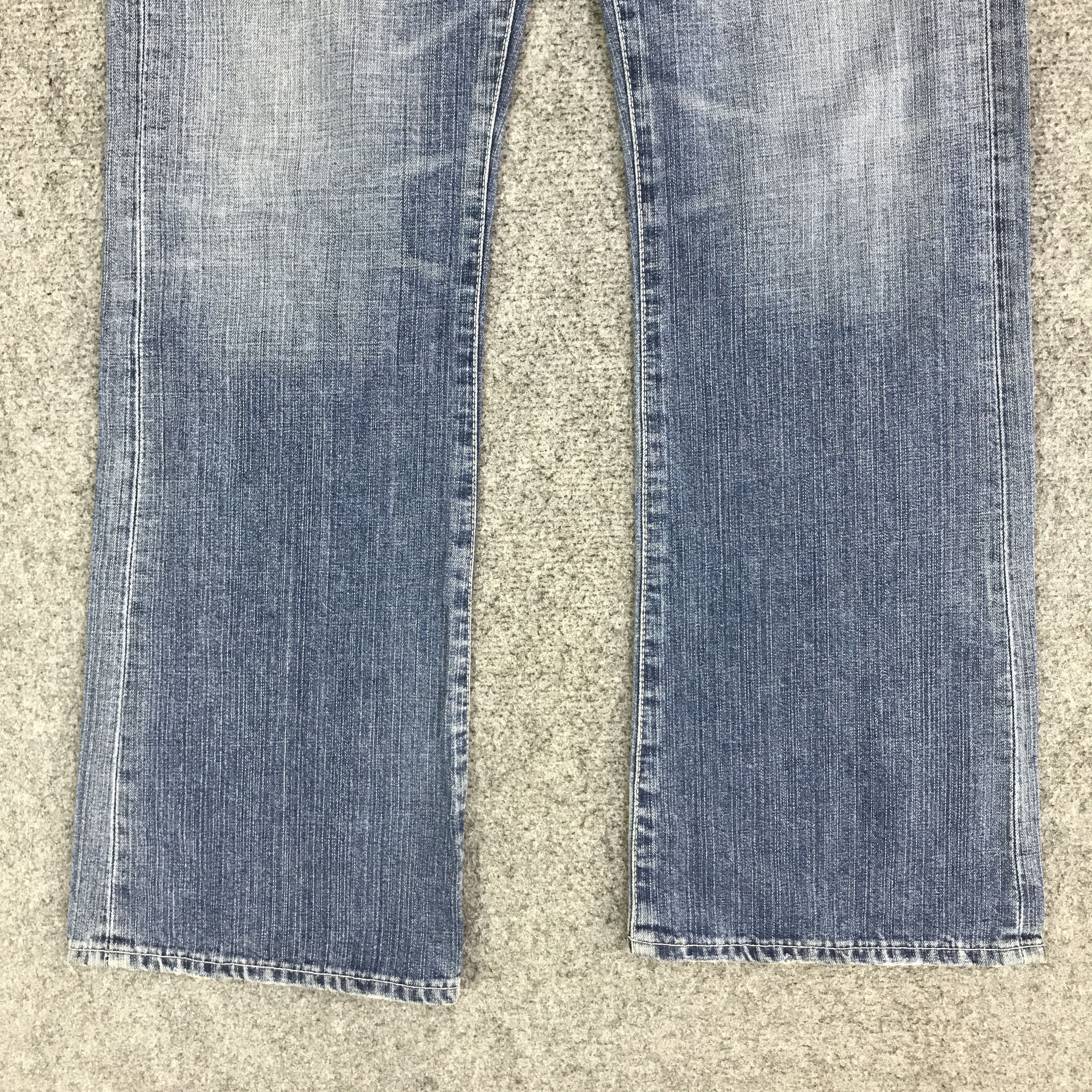 Japanese Brand FLARE JAPAN UNIQLO DENIM BOOTCUT PANTSK118B21 Size US 32 / EU 48 - 3 Thumbnail