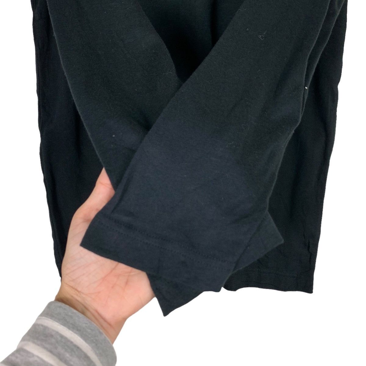 DKNY DKNY Black Plain Turtle Neck Long Sleeve T Shirt #0345-C16 Size US M / EU 48-50 / 2 - 10 Thumbnail