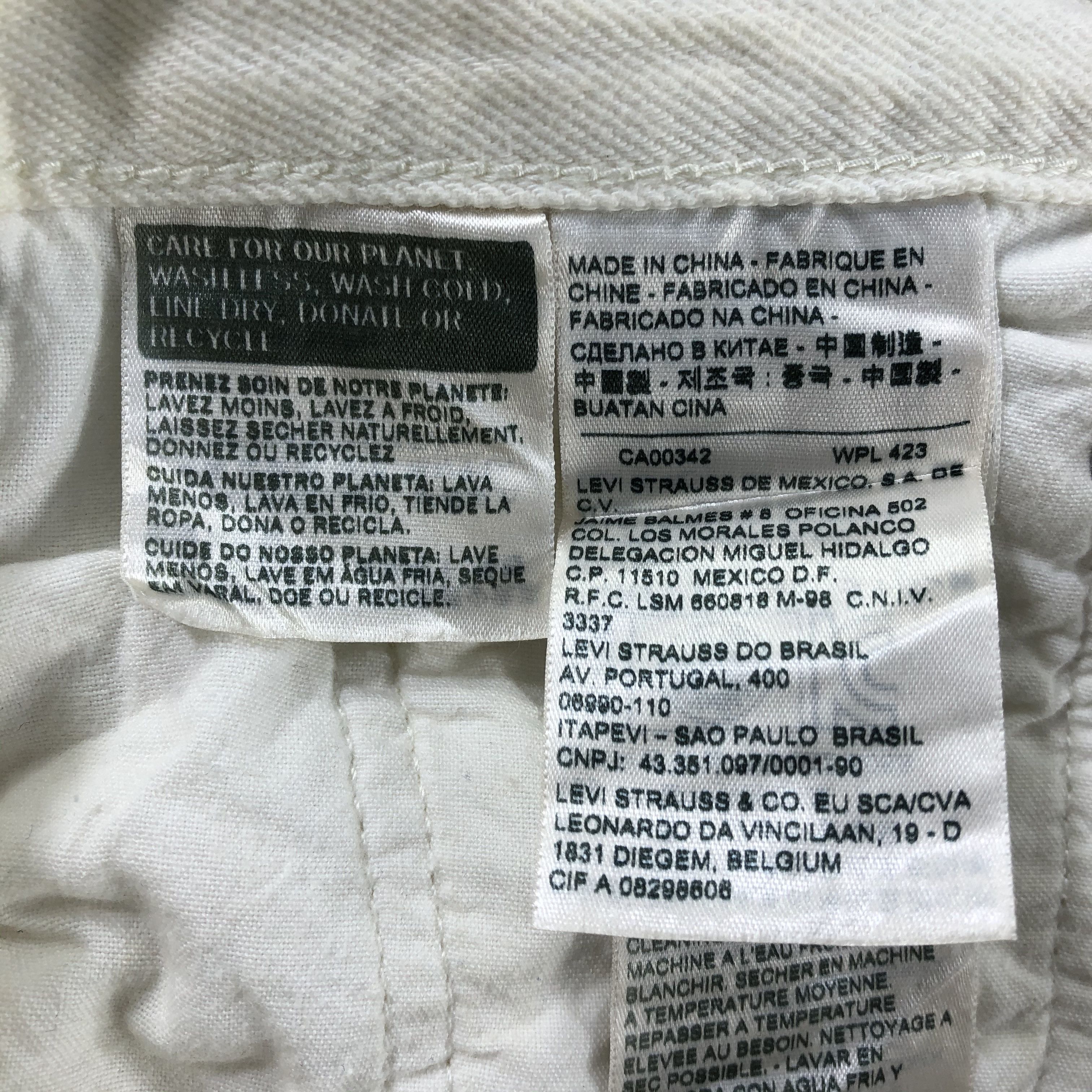 Levi's Vintage Light Wash Levis 501 Jeans-J2498 Size US 35 - 12 Thumbnail