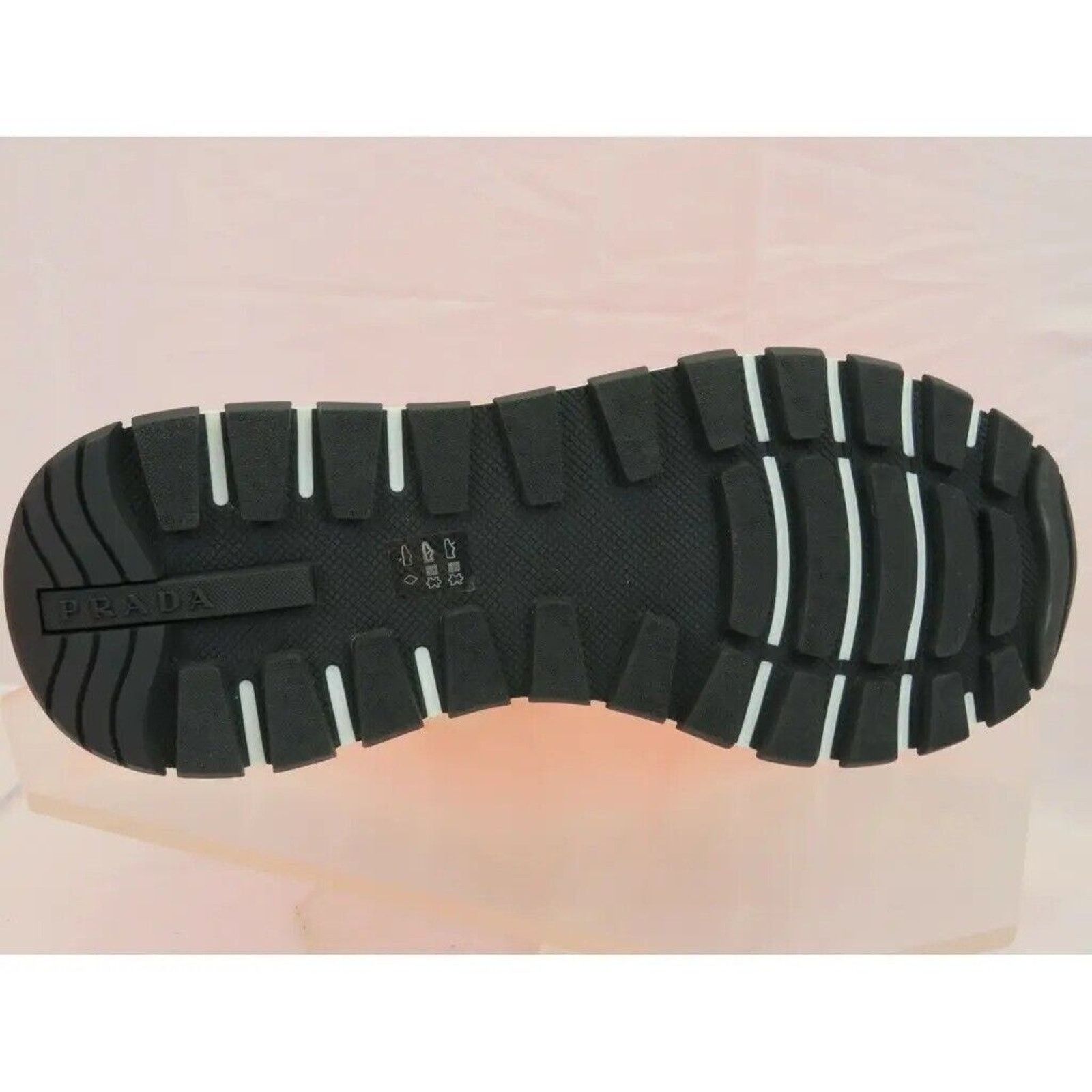Prada PRADA 4E3499 NEON ORANGE MESH BLACK LOGO SNEAKERS 9 / US 10 Size US 10 / EU 43 - 10 Thumbnail