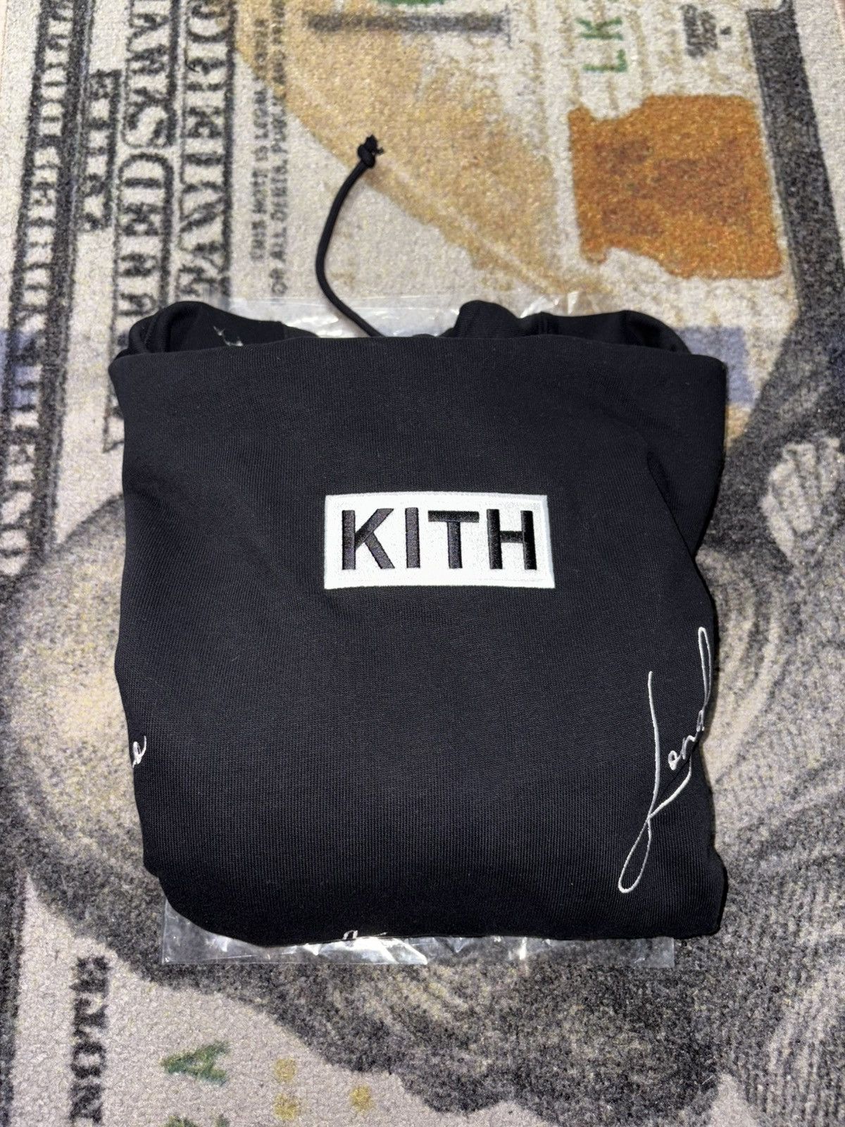 Kith Kith Box Logo City Script Hoodie Black Size US M / EU 48-50 / 2 - 1 Thumbnail