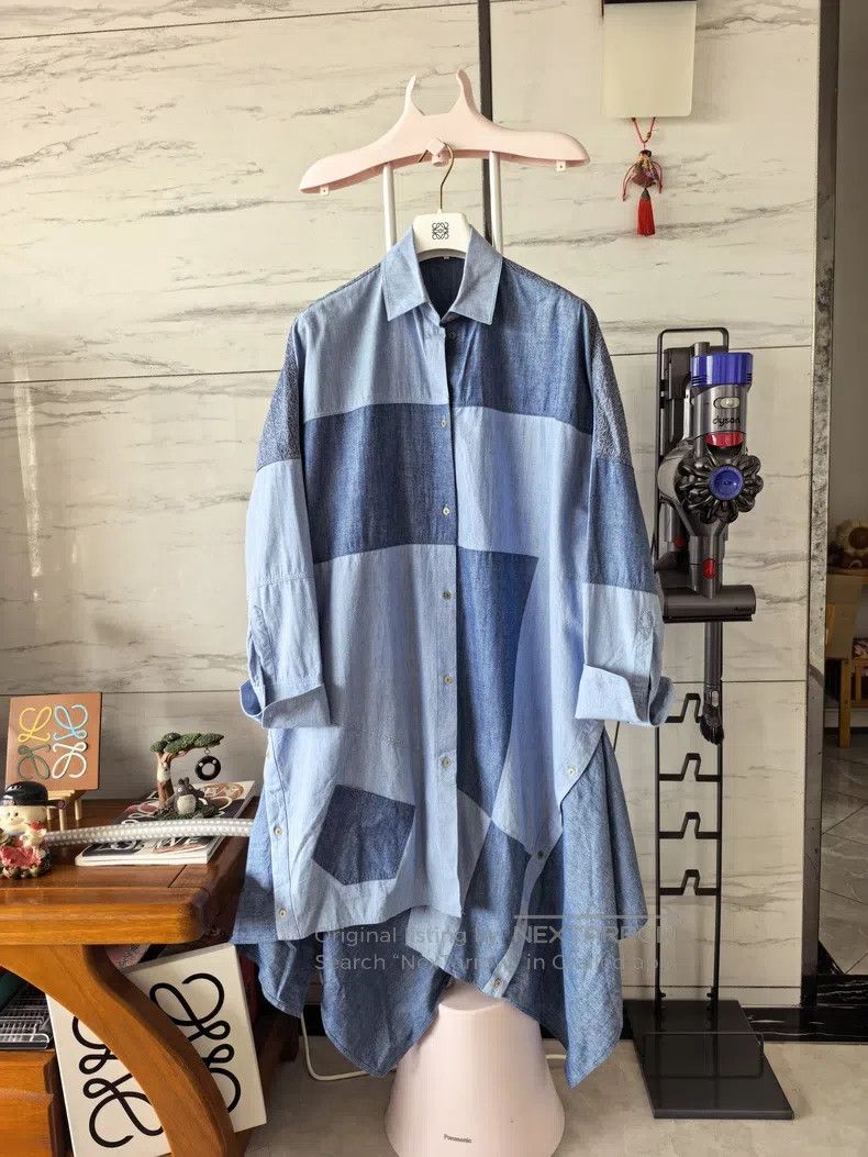 Loewe Loewe Denim Shirt Dress with Full Logo on Back Size XXS / US 00 / IT 34 - 1 Thumbnail