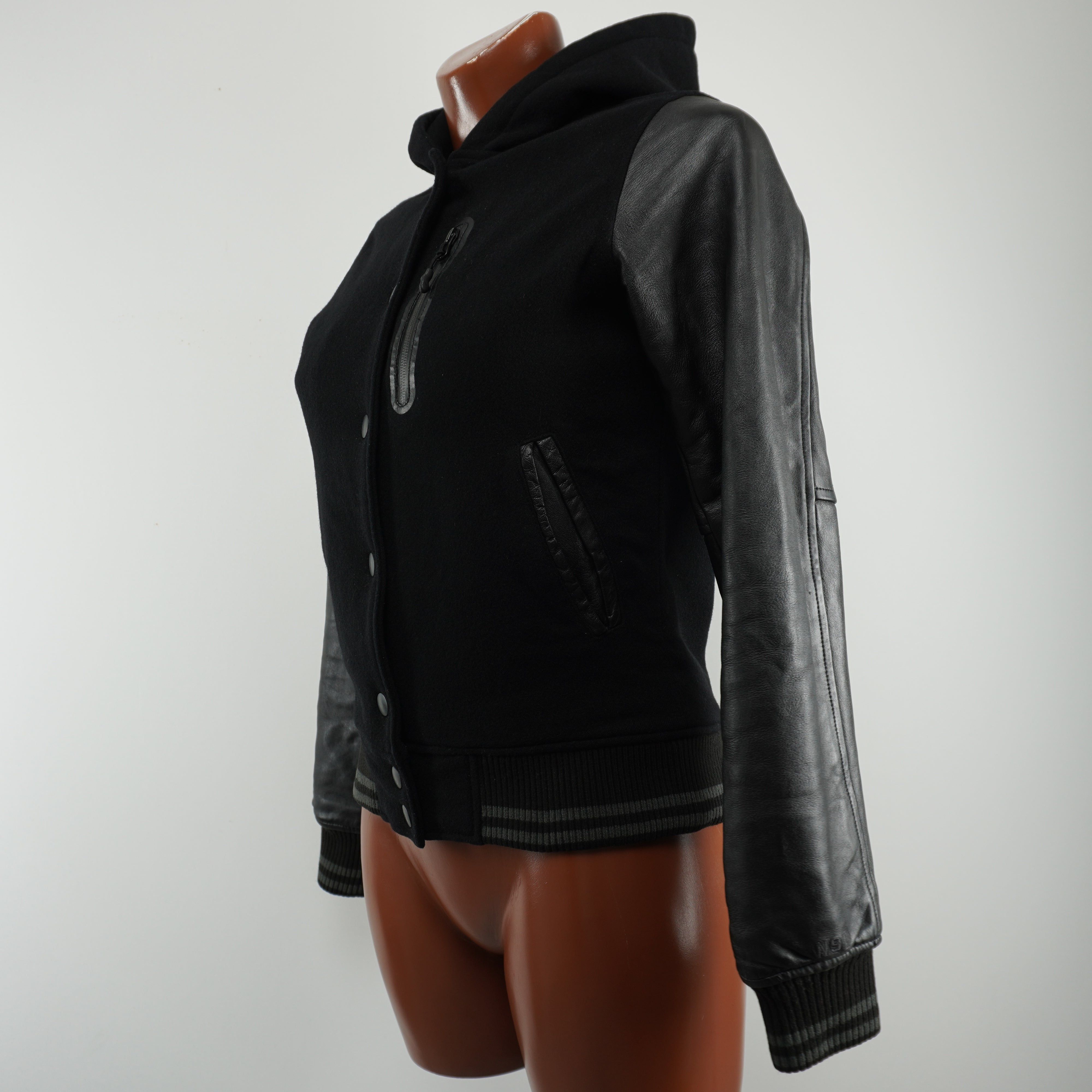 Nike Used Women's Nike Black Jacket Size S / US 4 / IT 40 - 4 Thumbnail