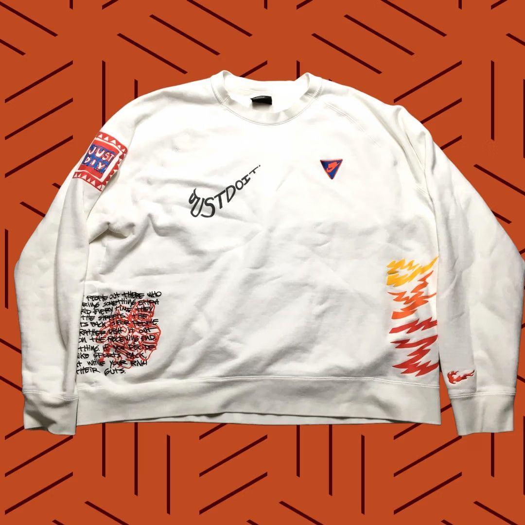Nike Nike Sportswear Sweatshirt Mens XL Sail DIY Just Do It Graphic Crew CU5055-133 Size US XL / EU 56 / 4 - 1 Thumbnail