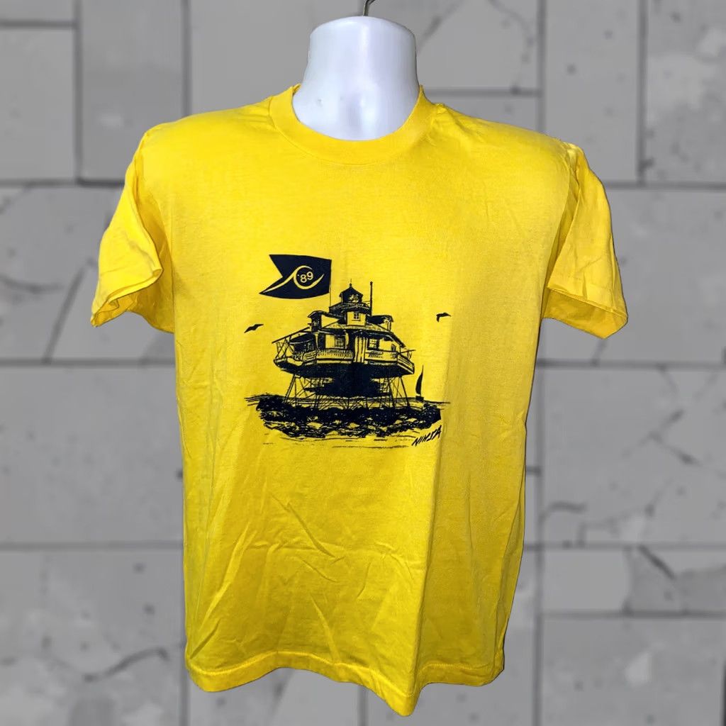 Vintage VINTAGE Screen Stars Mens Yellow Graphic Short Sleeve Shirt XL 1989 Stars Shirt Mens X L Yellow Size US XL / EU 56 / 4 - 1 Thumbnail