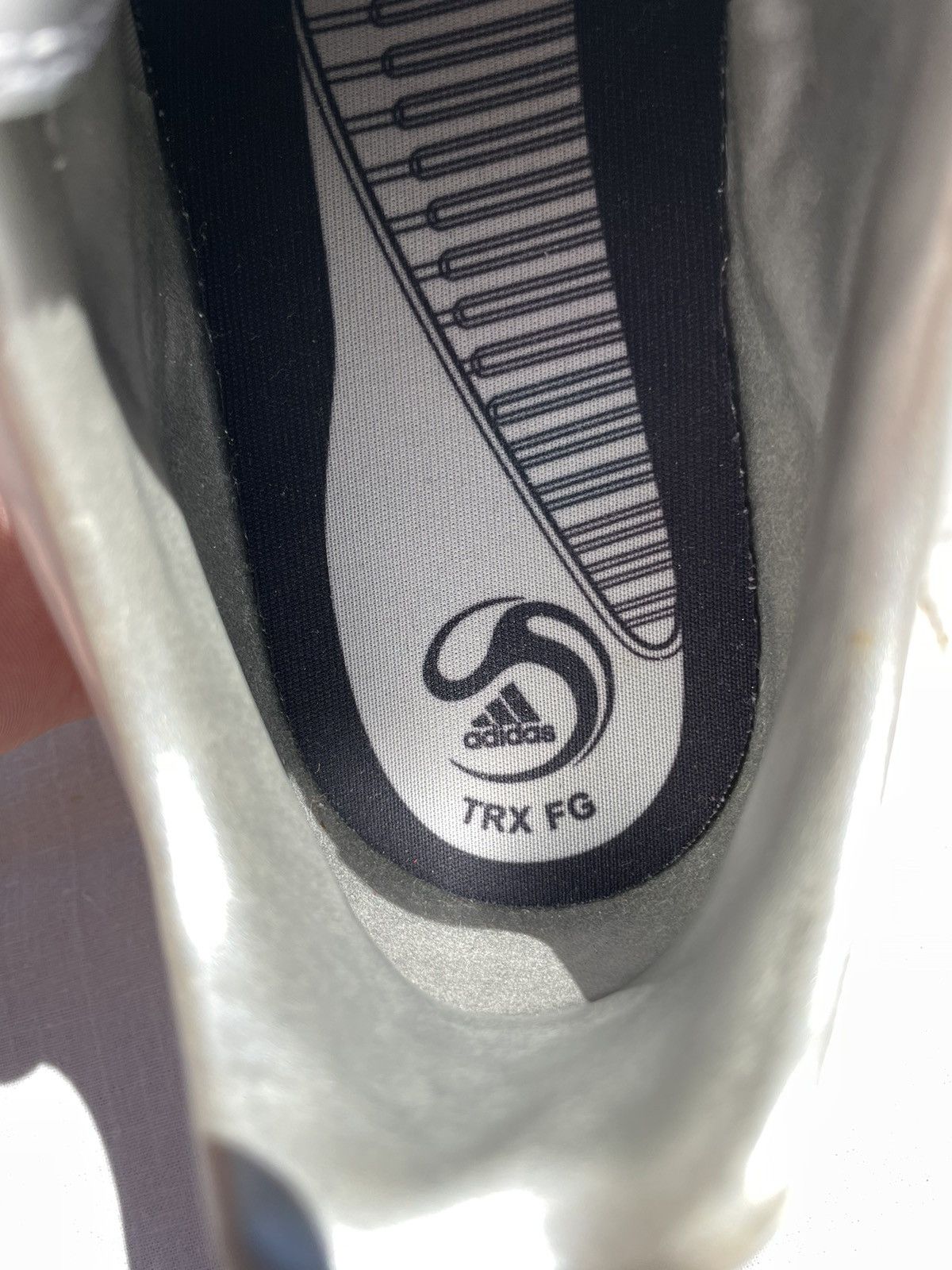 Adidas Adidas Predator Boots Size US 6 / EU 39 - 11 Thumbnail