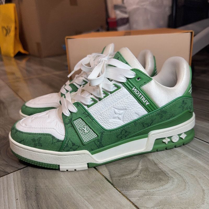 Louis Vuitton Louis Vuitton Green and White Trainer Sneakers 0079 Size US 8 / EU 41 - 1 Thumbnail