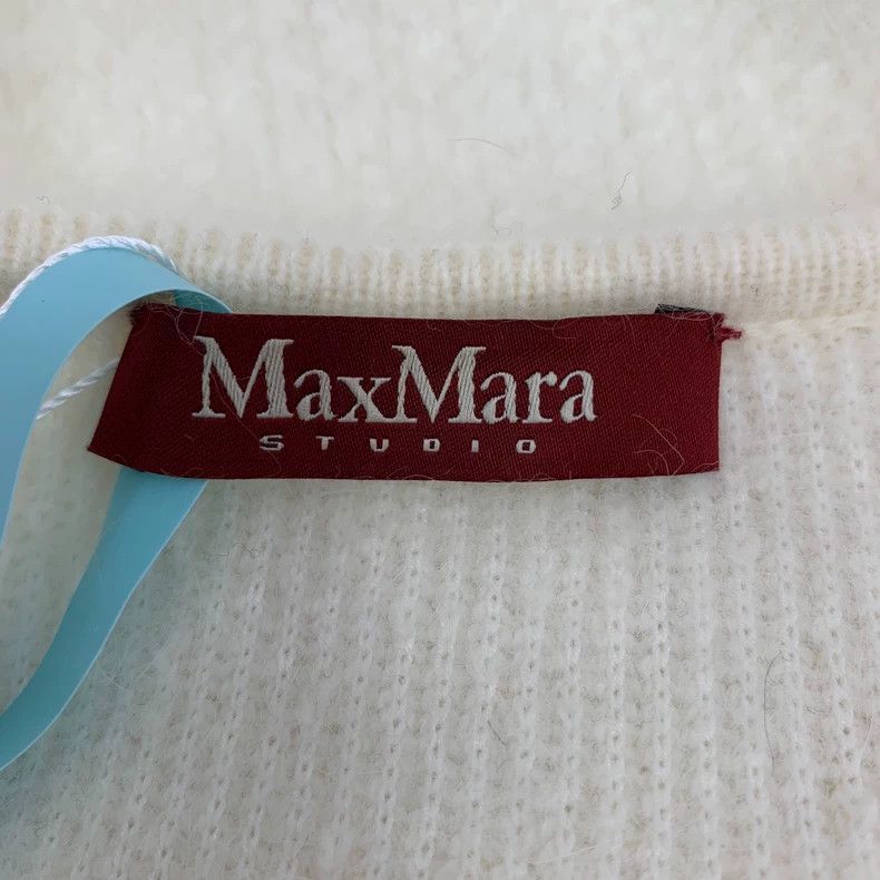 Max Mara Max Mara Off-white rabbit hair long-sleeved overcoat Size S / US 4 / IT 40 - 6 Thumbnail