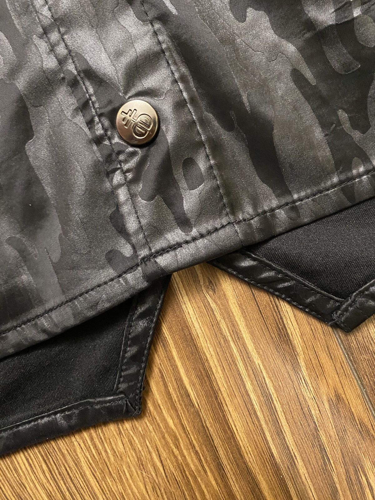 Drop Dead Clothing Drop Dead Stealth Camo Rain Jacket Rare Vintage Size US S / EU 44-46 / 1 - 9 Thumbnail
