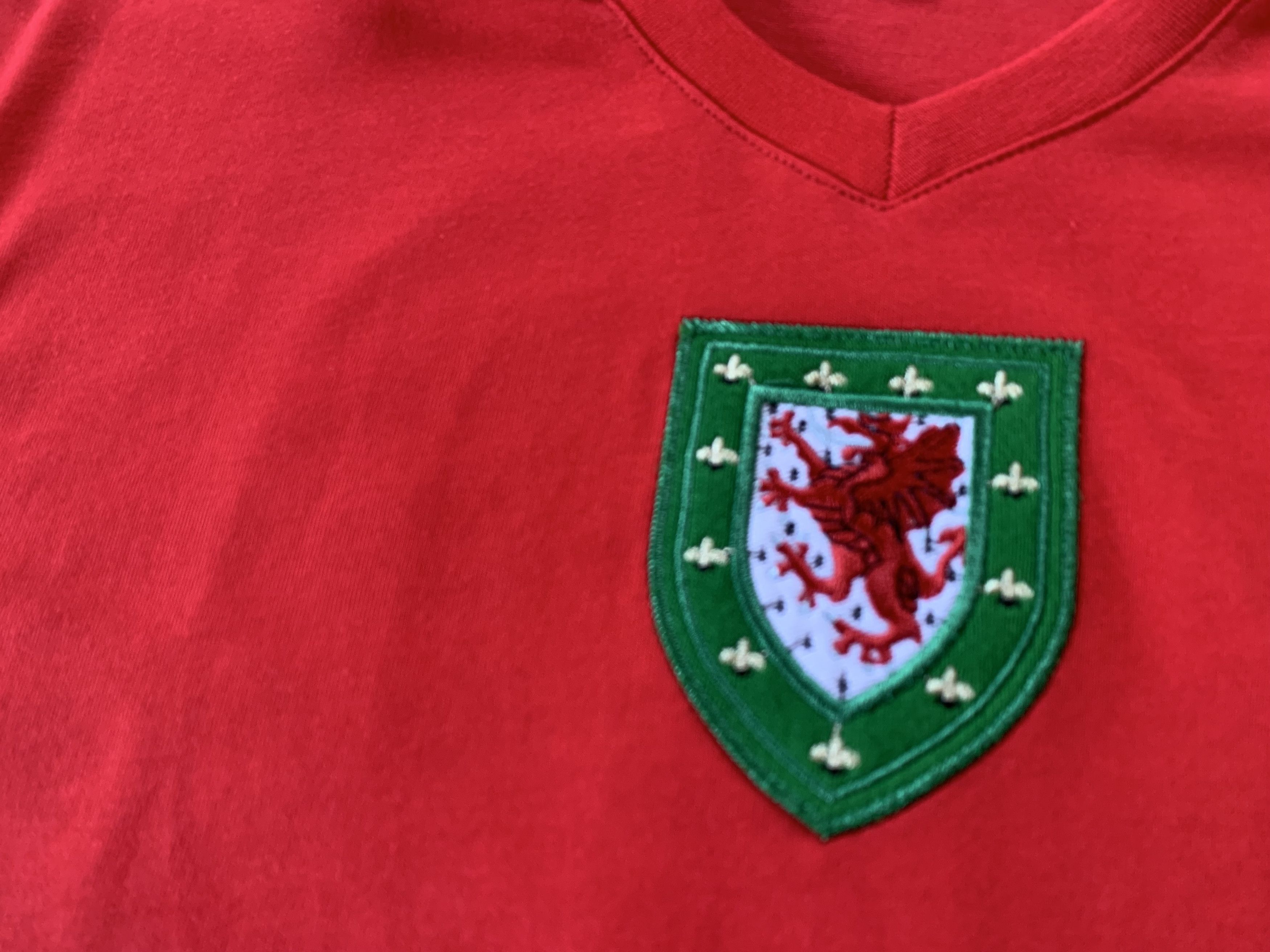 Other Wales WRU Cotton Soccer Jersey Size US L / EU 52-54 / 3 - 5 Thumbnail