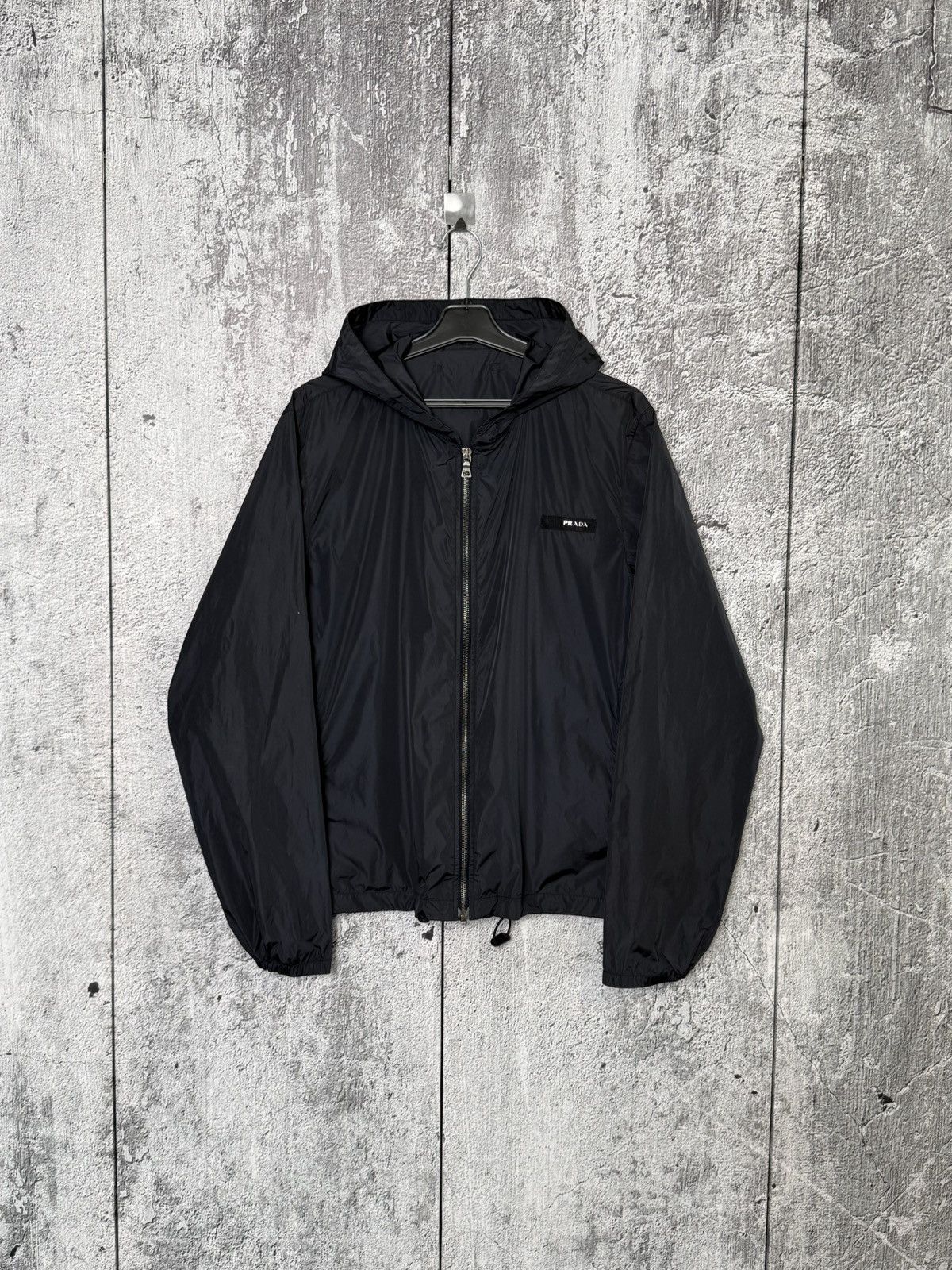 Prada Prada Navy Nylon Hooded Zip Jacket Metal Logo Men’s Size L Size US L / EU 52-54 / 3 - 3 Thumbnail