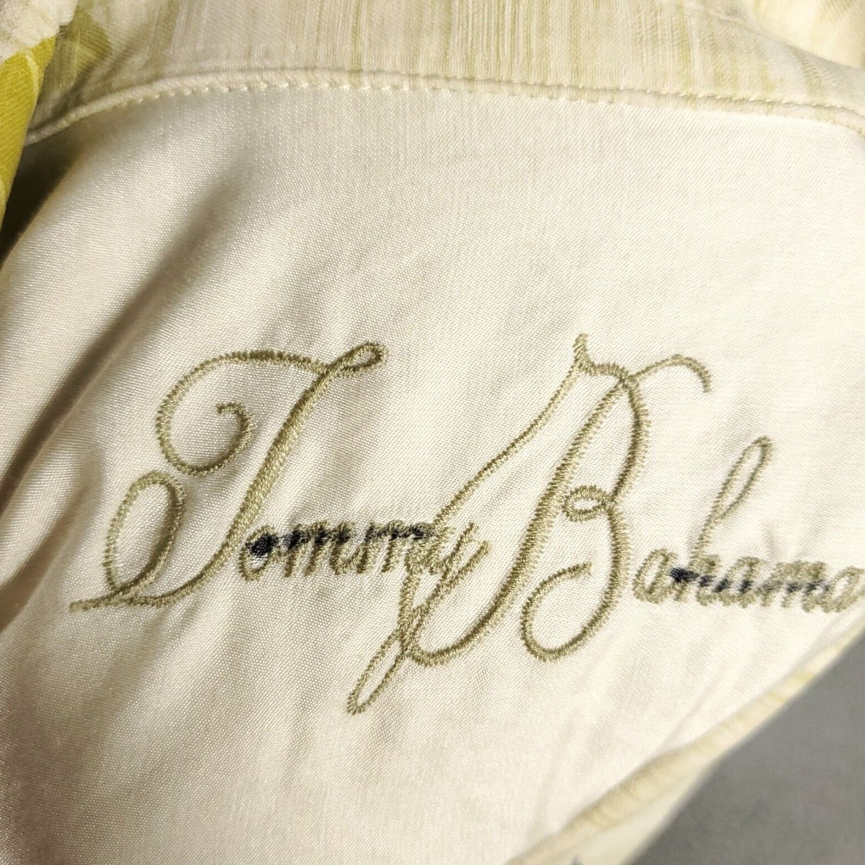 Tommy Bahama VINTAGE not (Wait: it's not vintage) Size US M / EU 48-50 / 2 - 7 Thumbnail