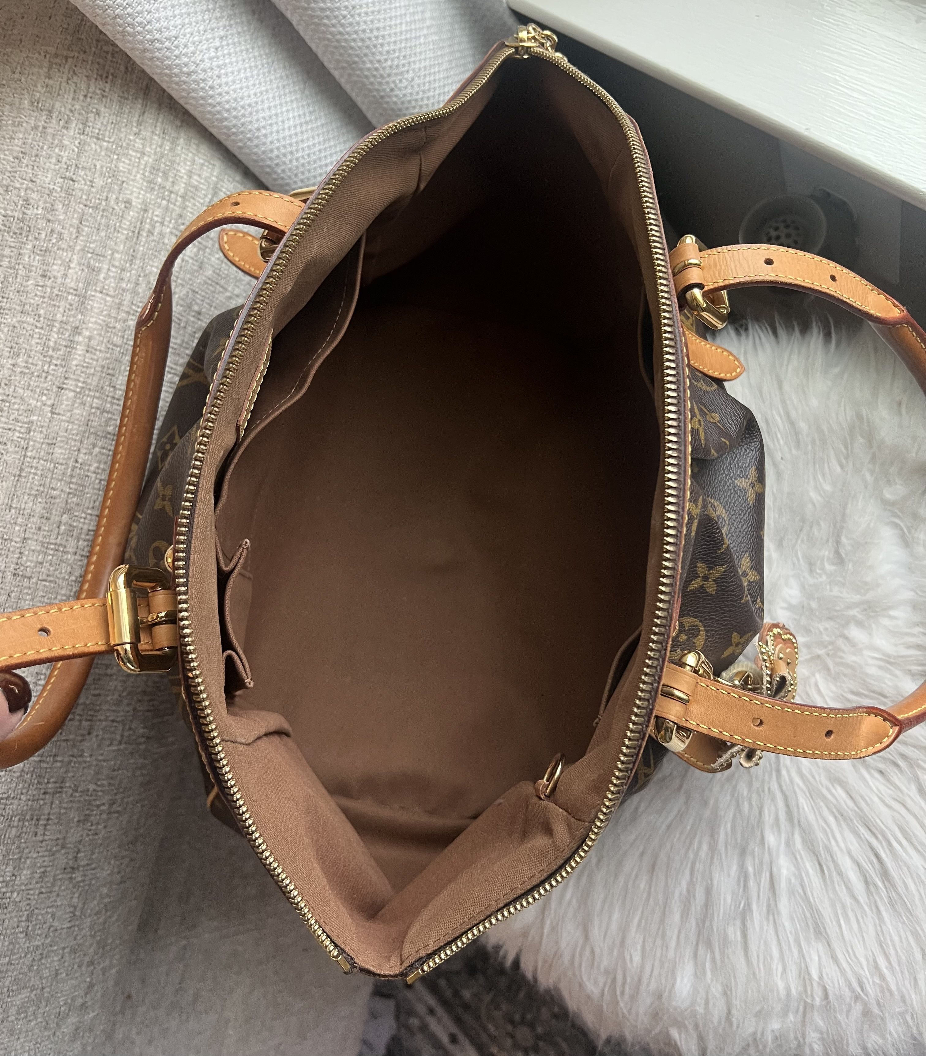 Louis Vuitton Louis Vuitton Tivoli Size ONE SIZE - 9 Thumbnail