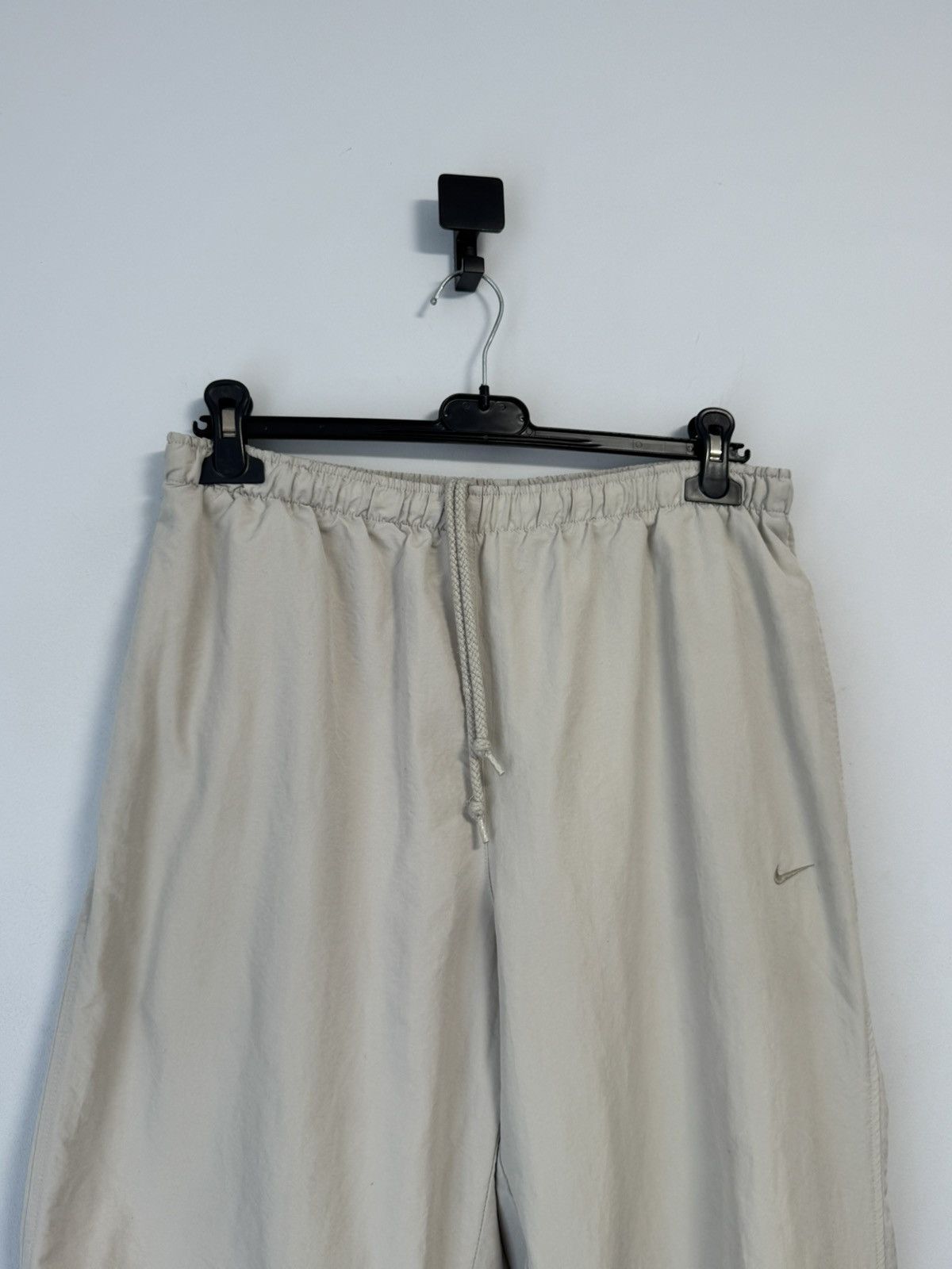 Nike Nike Vintage Nylon Pants Beige Swoosh Y2K Style Size US 34 / EU 50 - 2 Thumbnail