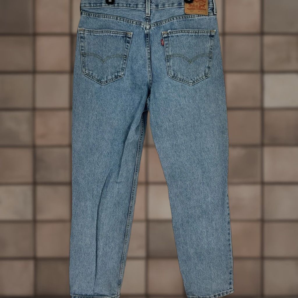 Levi's Levi's 550 Jeans Mens 36x30 Blue Relaxed Tapered Denim Medium Wash Casual Size US 36 / EU 52 - 1 Thumbnail