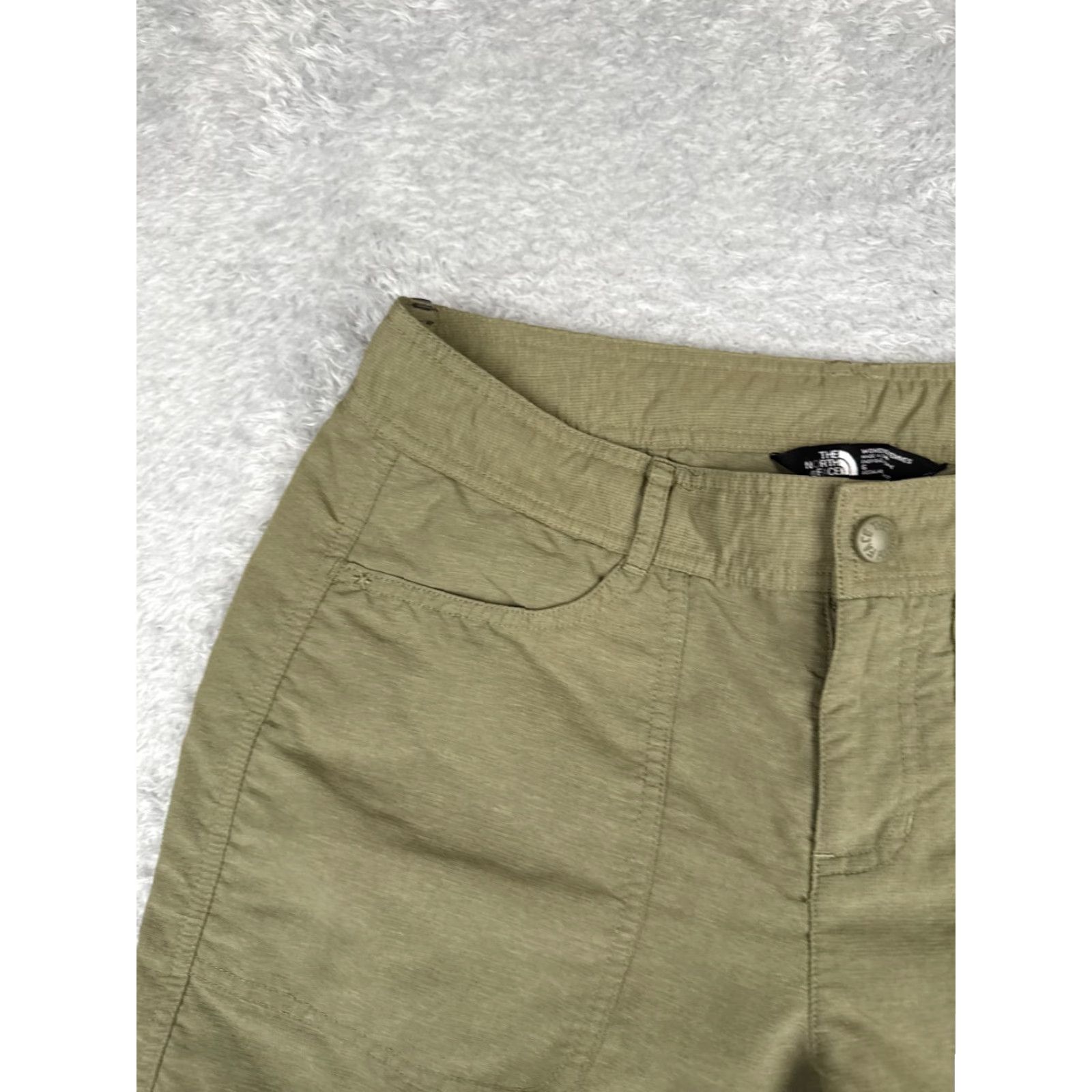 The North Face The North Face Womens Cargo Shorts Nylon Green 6 Regular 30 Inseam 10in Pockets Hiking Outdoor Size 28" / US 6 / IT 42 - 4 Thumbnail