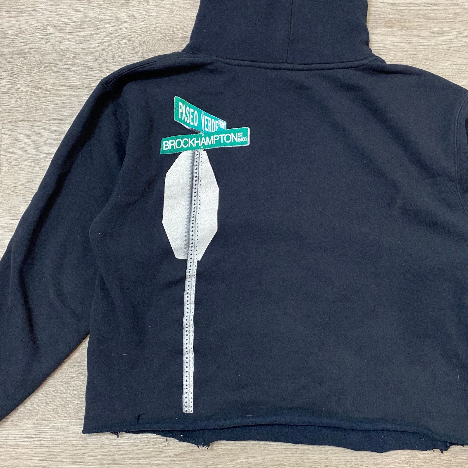 Brockhampton Brockhampton Like No Place Else Sign Cropped Hoodie Size L Size US L / EU 52-54 / 3 - 4 Thumbnail