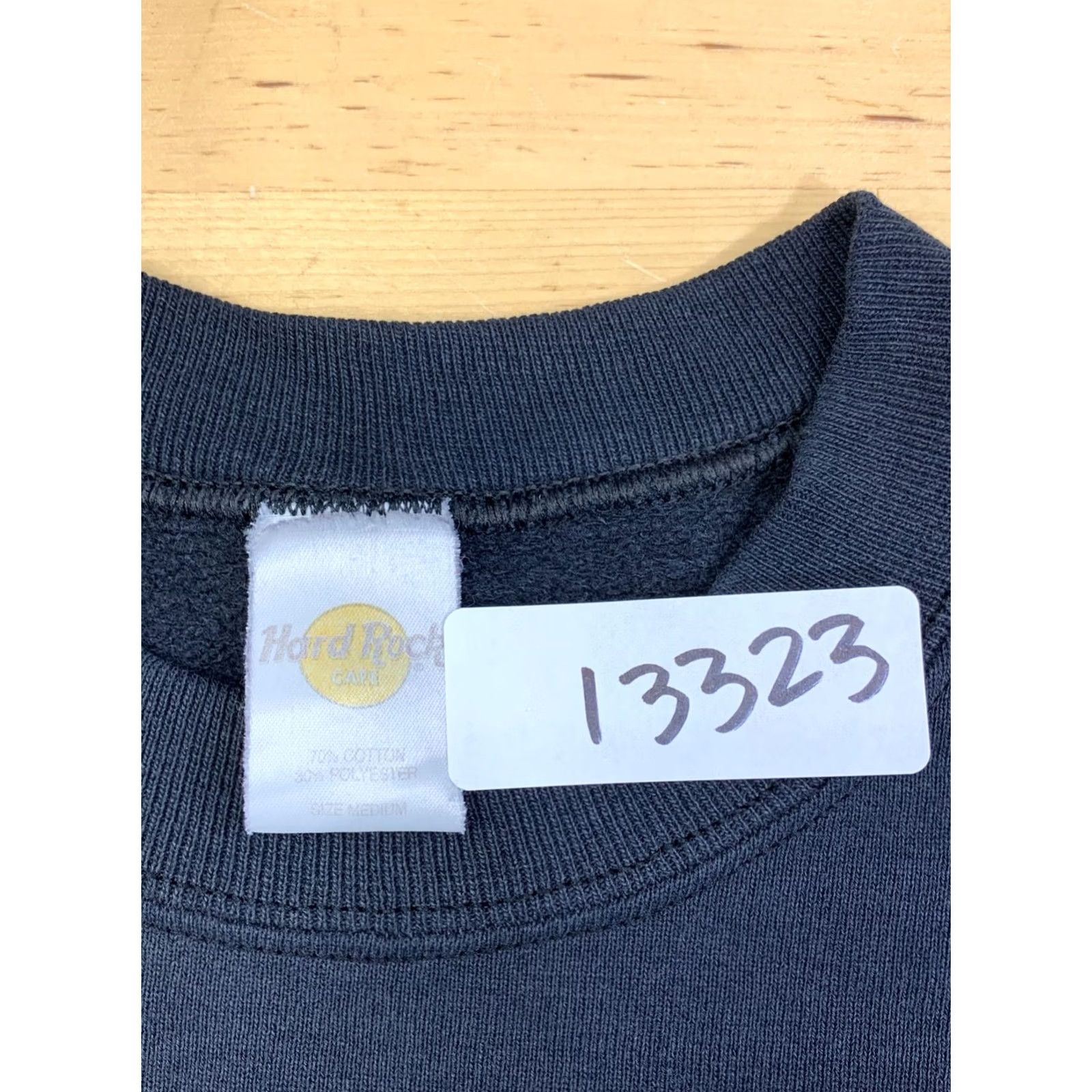 Hard Rock Cafe VINTAGE Hard Rock Cafe Sweatshirt Men M Black 90s Logo Pullover Shirt Size US M / EU 48-50 / 2 - 3 Thumbnail