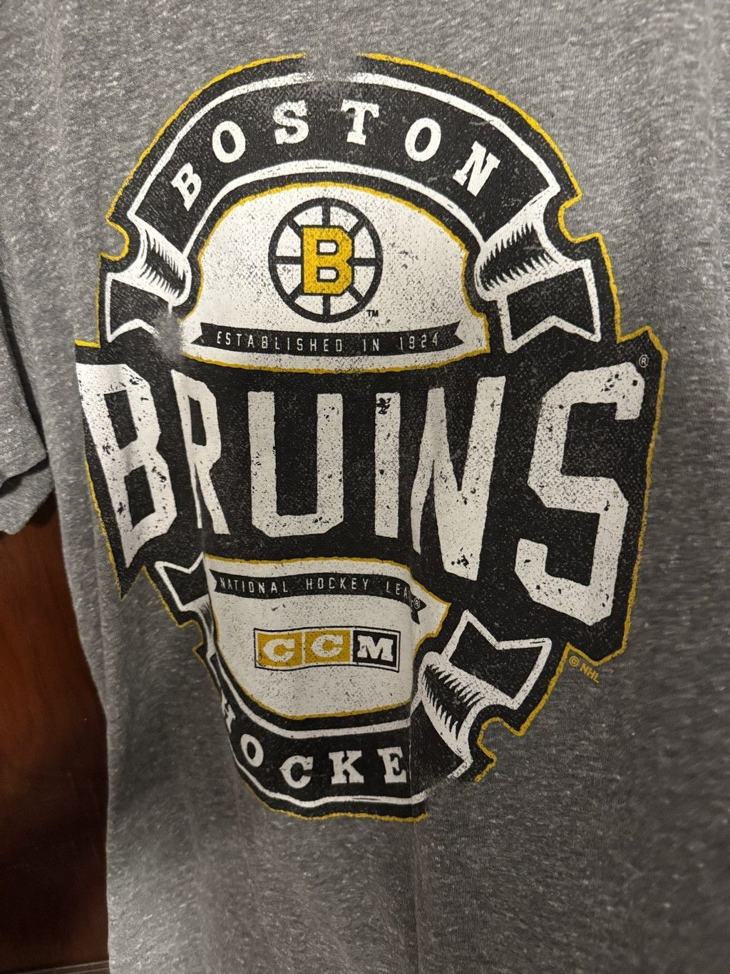 Ccm Boston Bruins CCM Gray T-shirt Men's Sz XL Size US XL / EU 56 / 4 - 3 Thumbnail