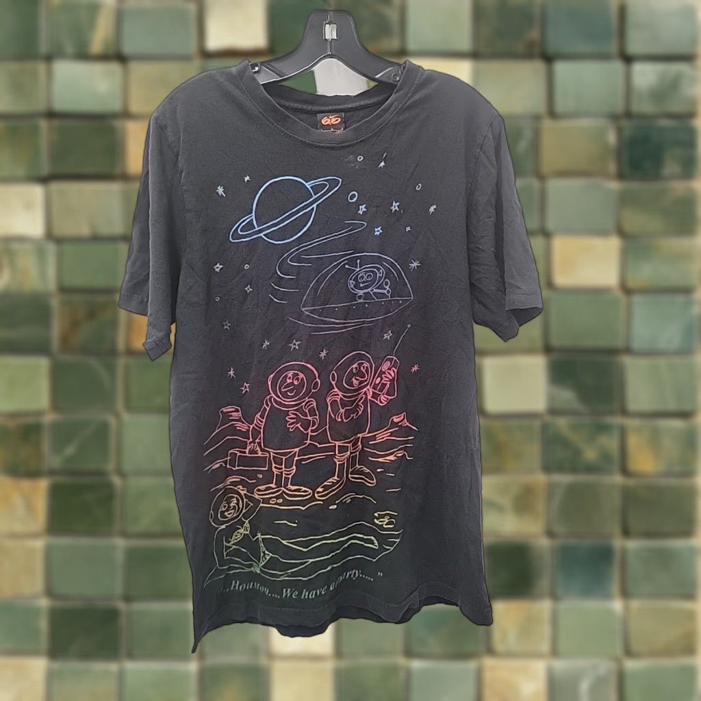 Nike VINTAGE Nike 6.0 Houston We Have a Party T-Shirt Size L Mens Black Short Sleeve Crew Neck Graphic Print Space VTG 6.0 Houston Party 90s Century Size US L / EU 52-54 / 3 - 1 Thumbnail