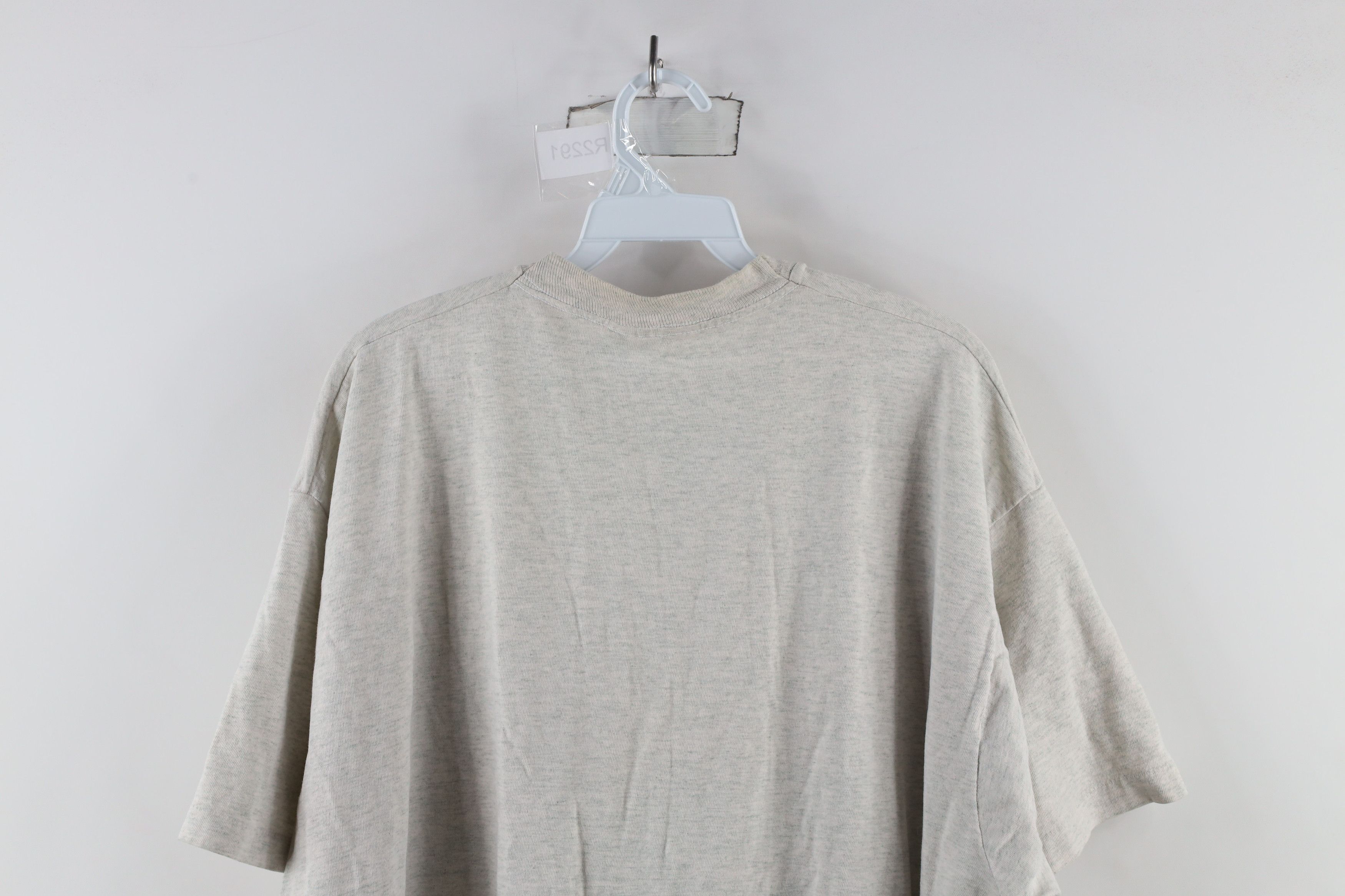 Vintage Vintage 90s Streetwear Short Sleeve Pocket T-Shirt Gray USA Size US XXL / EU 58 / 5 - 14 Thumbnail