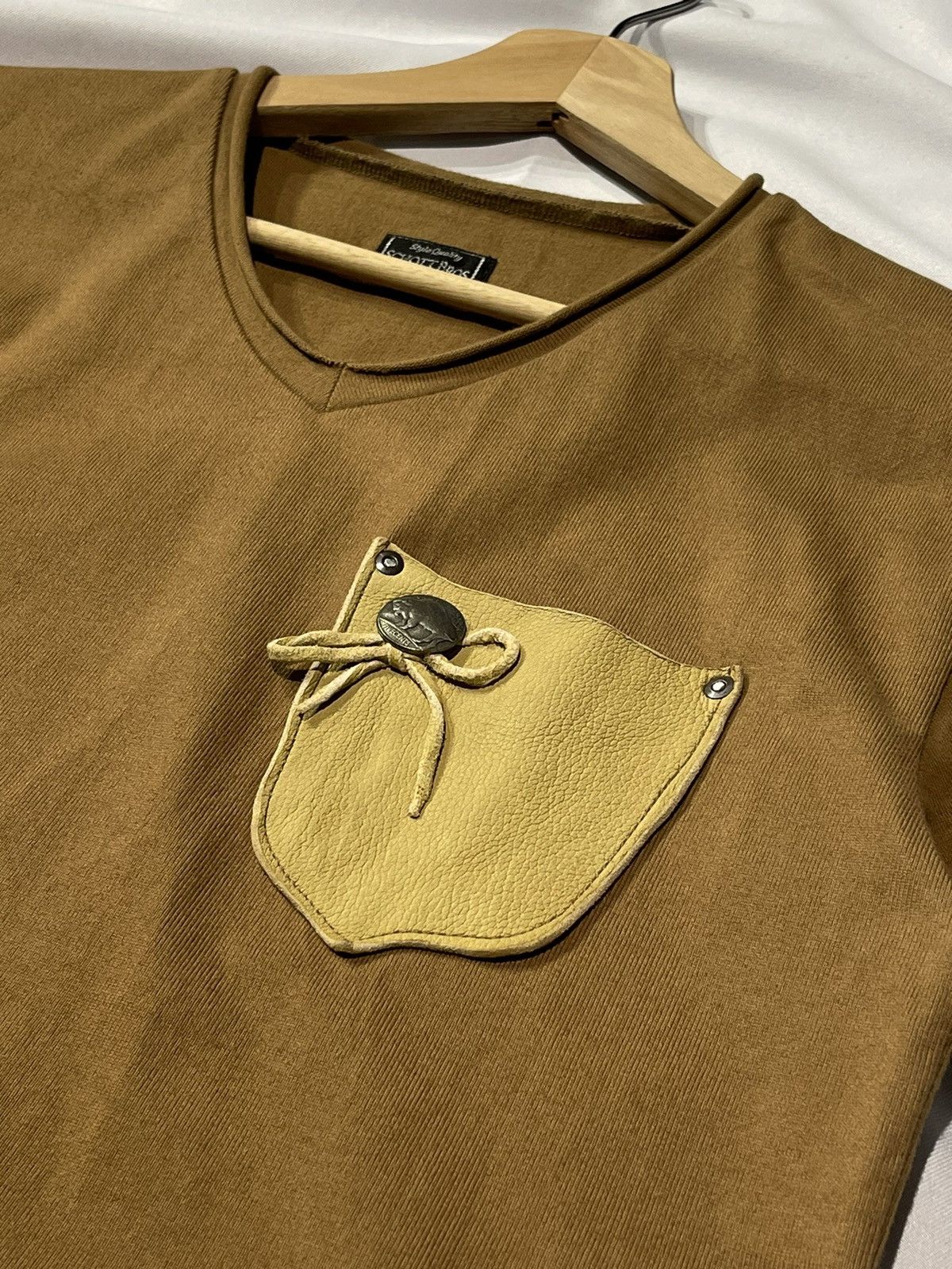 Schott × Vintage Schott short deer leather pocket tee native concho khaki Size US S / EU 44-46 / 1 - 5 Thumbnail