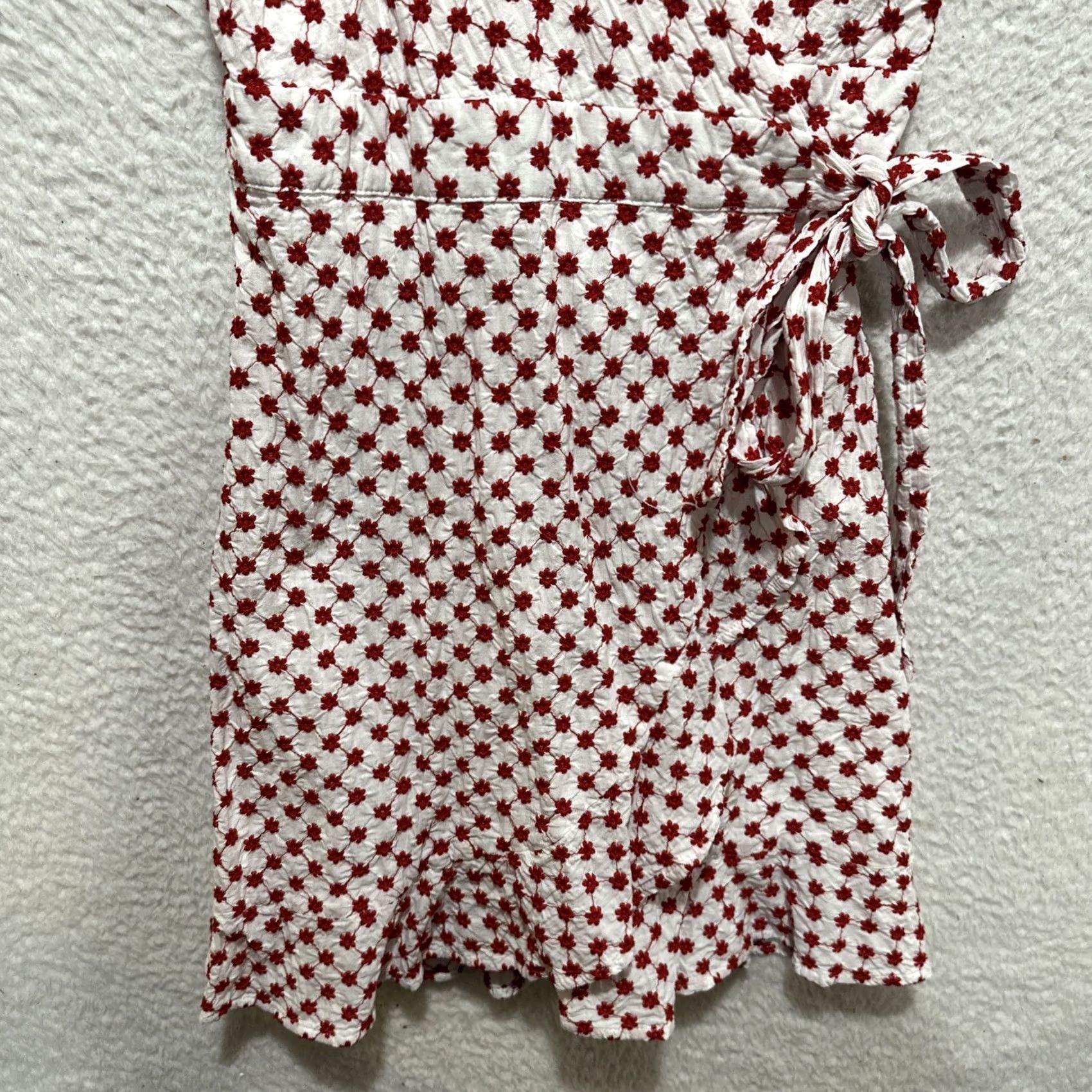 Vintage Draper James Wrap Dress Women’s L Red Floral Embroidery Puff Sleeve Cottagecore Size L / US 10 / IT 46 - 5 Thumbnail