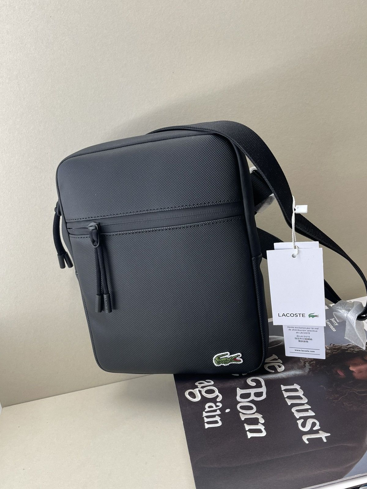 Lacoste (new+tag Lacoste men noir crossover messenger black bag Size ONE SIZE - 6 Thumbnail
