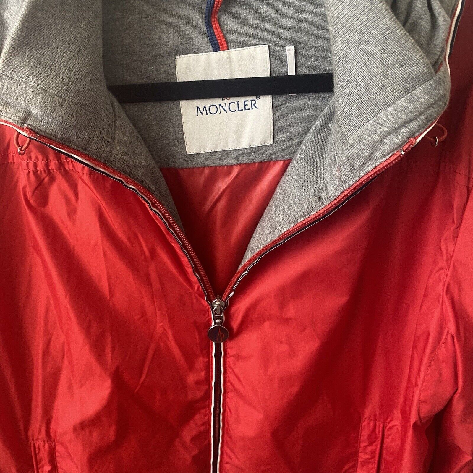 Moncler MONCLER Men’s Jacket Red Urville Giubutto Nylon Windbreaker Size US M / EU 48-50 / 2 - 7 Thumbnail