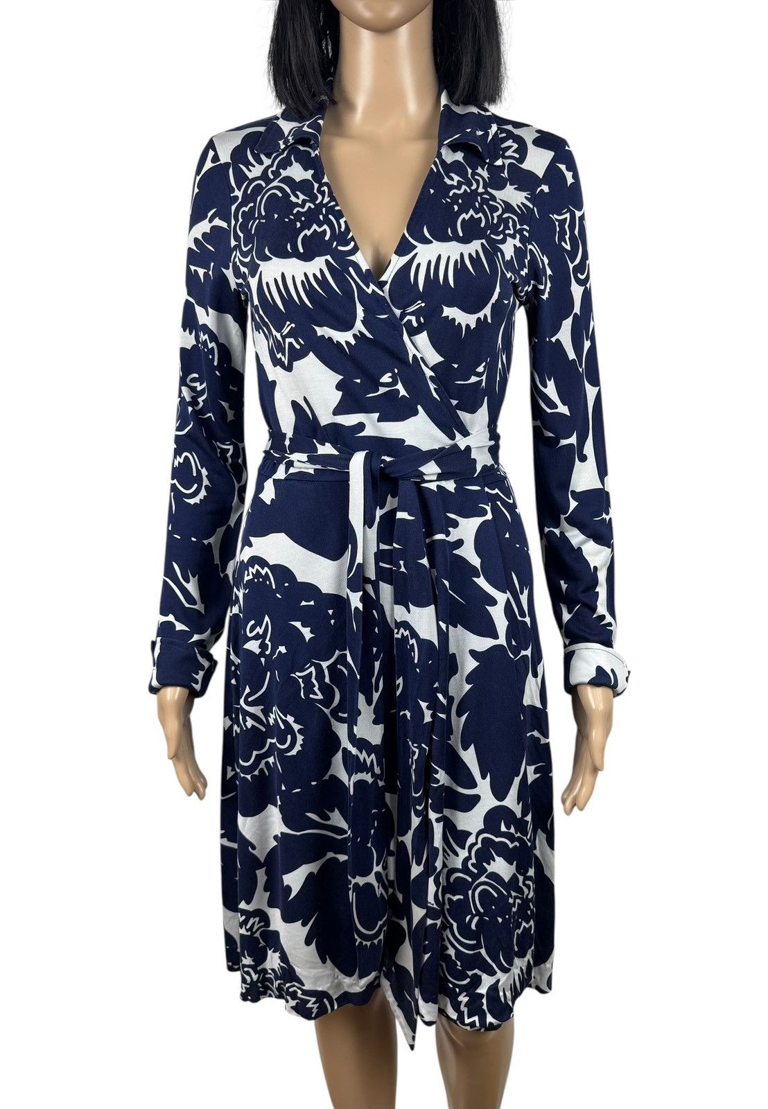 Diane von Furstenberg Diane Von Furstenberg Floral Printed Jersey Wrap Dress Silk Size M / US 6-8 / IT 42-44 - 3 Thumbnail