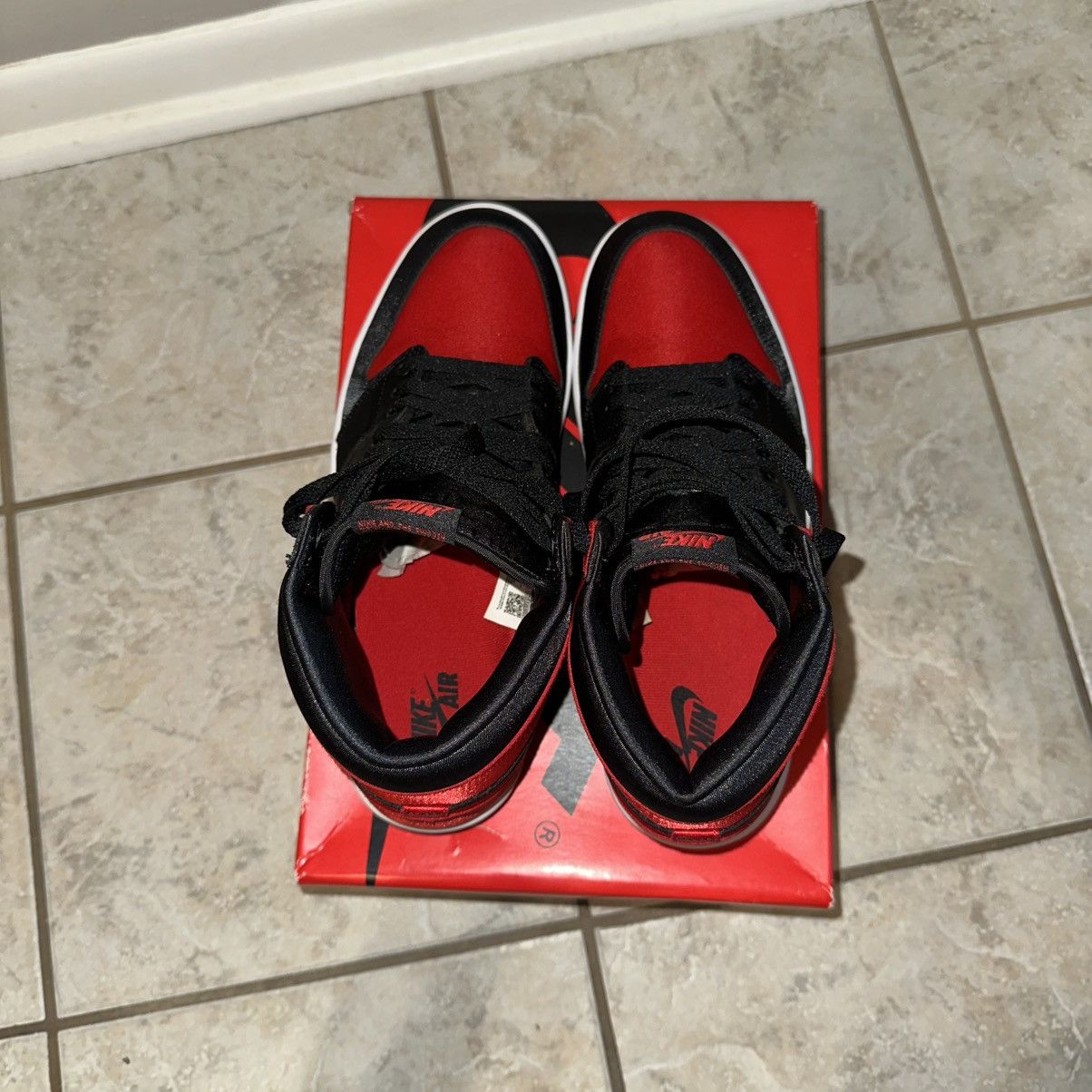 Jordan Brand Jordan 1 Retro High OG Satin Bread Size US 10.5 / EU 43-44 - 5 Thumbnail