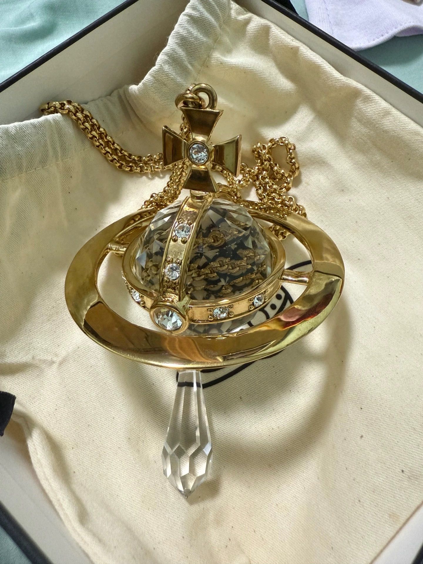 Swarovski limited edition gold crystal orb necklace Size ONE SIZE - 1 Thumbnail