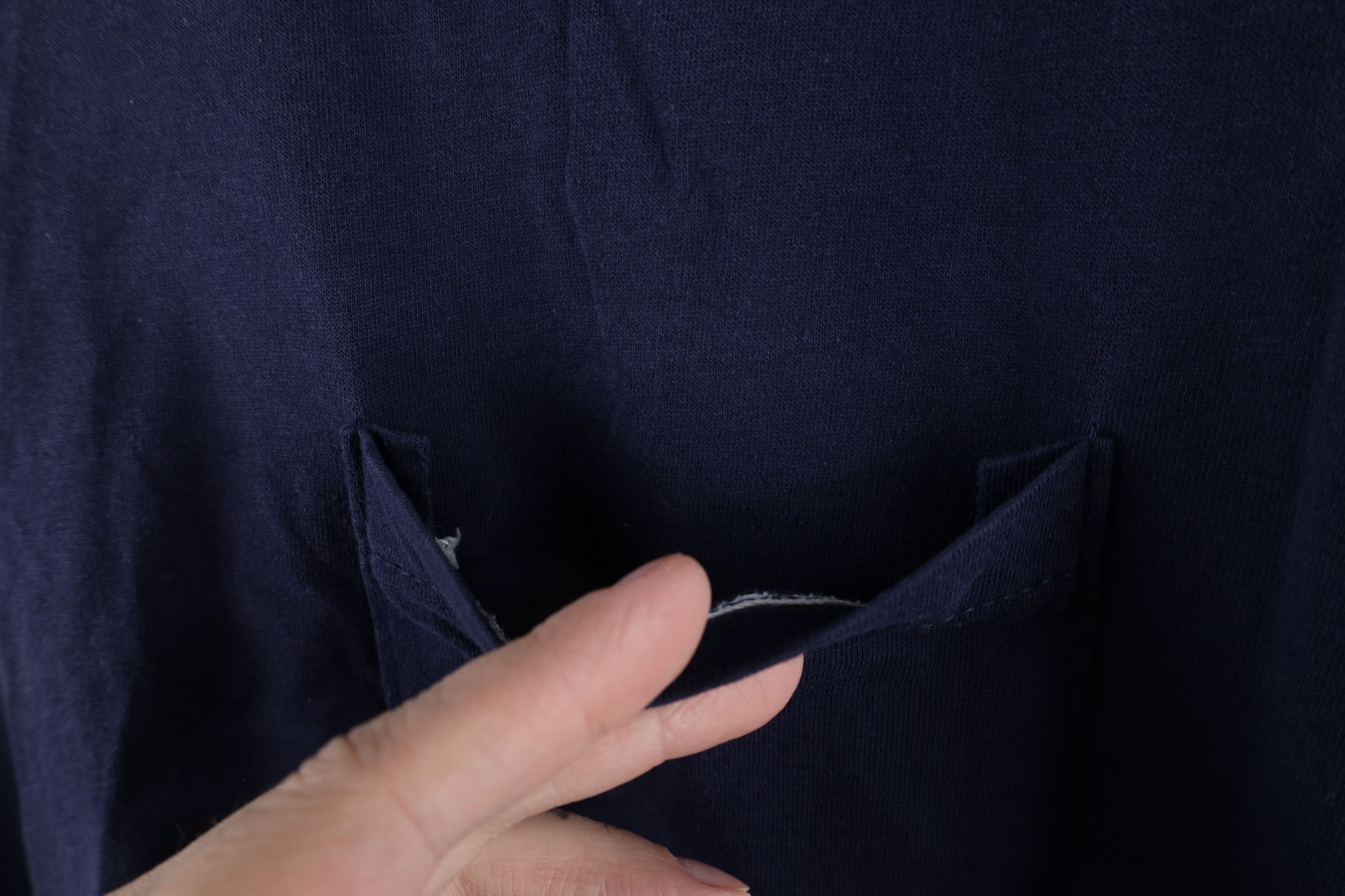 Vintage Vintage 90s Streetwear Blank Pocket T-Shirt Navy Blue Size US L / EU 52-54 / 3 - 6 Thumbnail