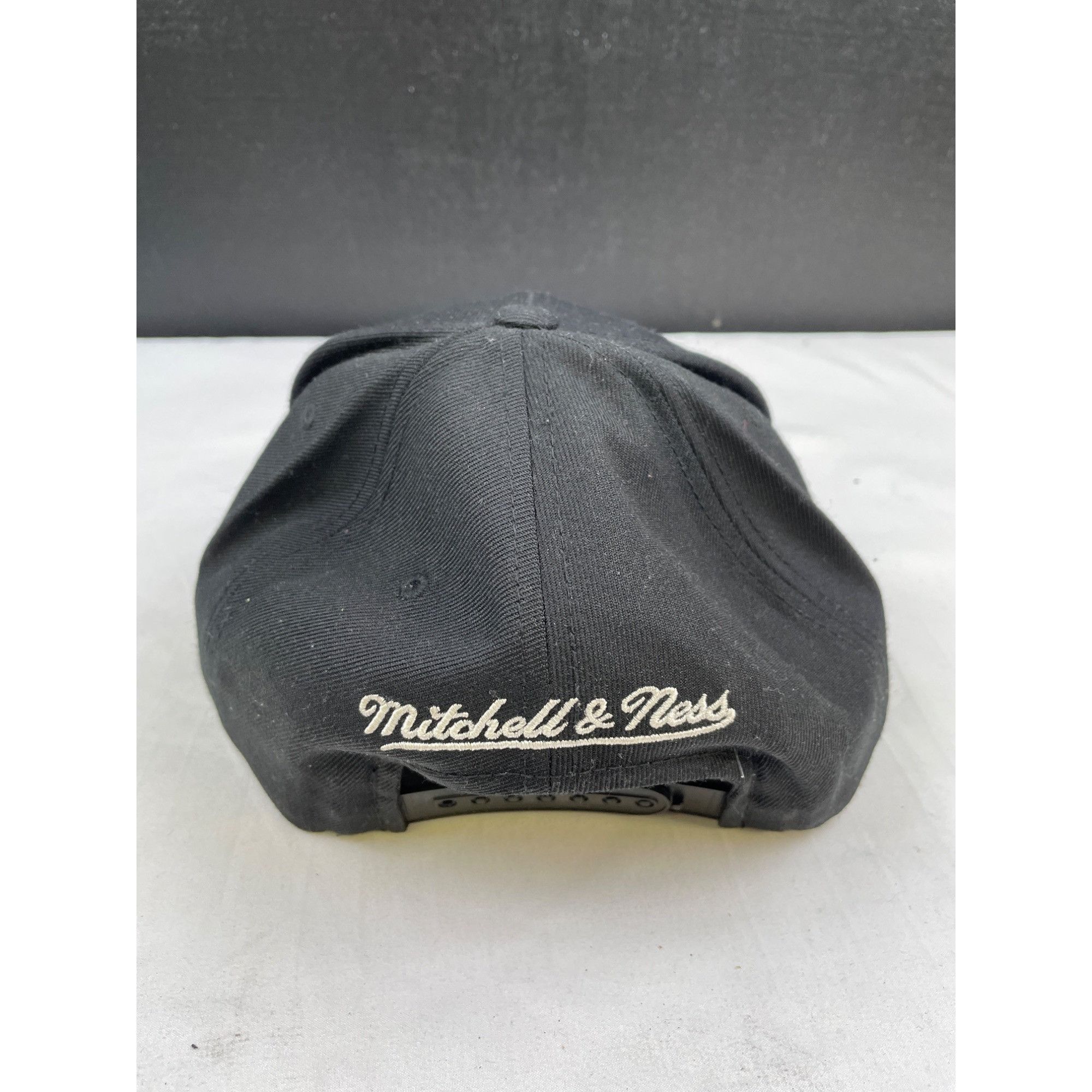Mitchell & Ness Mitchell & Ness Nets Brooklyn Black Unisex Hat/Cap Adjustabl Size ONE SIZE - 4 Thumbnail