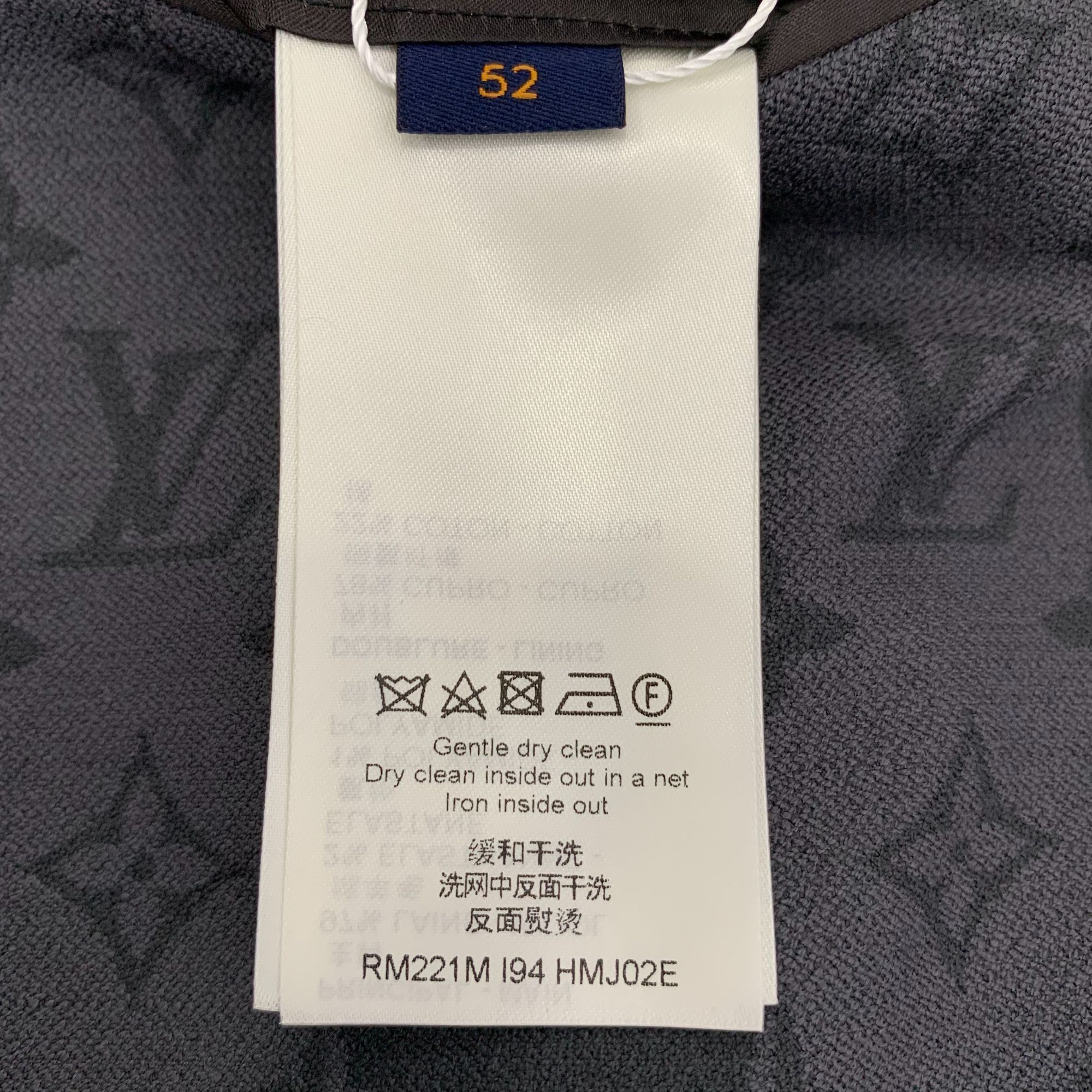 Louis Vuitton Louis Vuitton Monogram Dark Grey Wool Blend Logo Print Blaze Size US L / EU 52-54 / 3 - 4 Thumbnail
