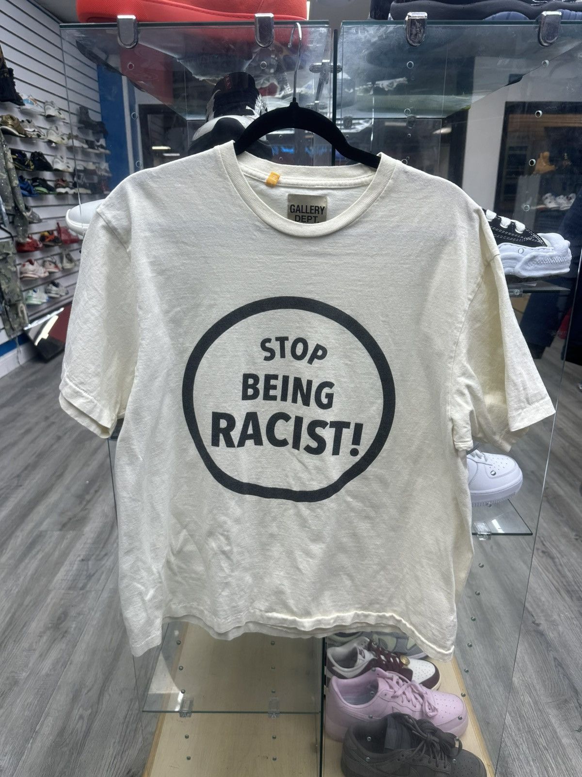 Gallery Dept. Gallery Dept. - Stop Being Racist! Mens T-shirt Size US L / EU 52-54 / 3 - 1 Thumbnail