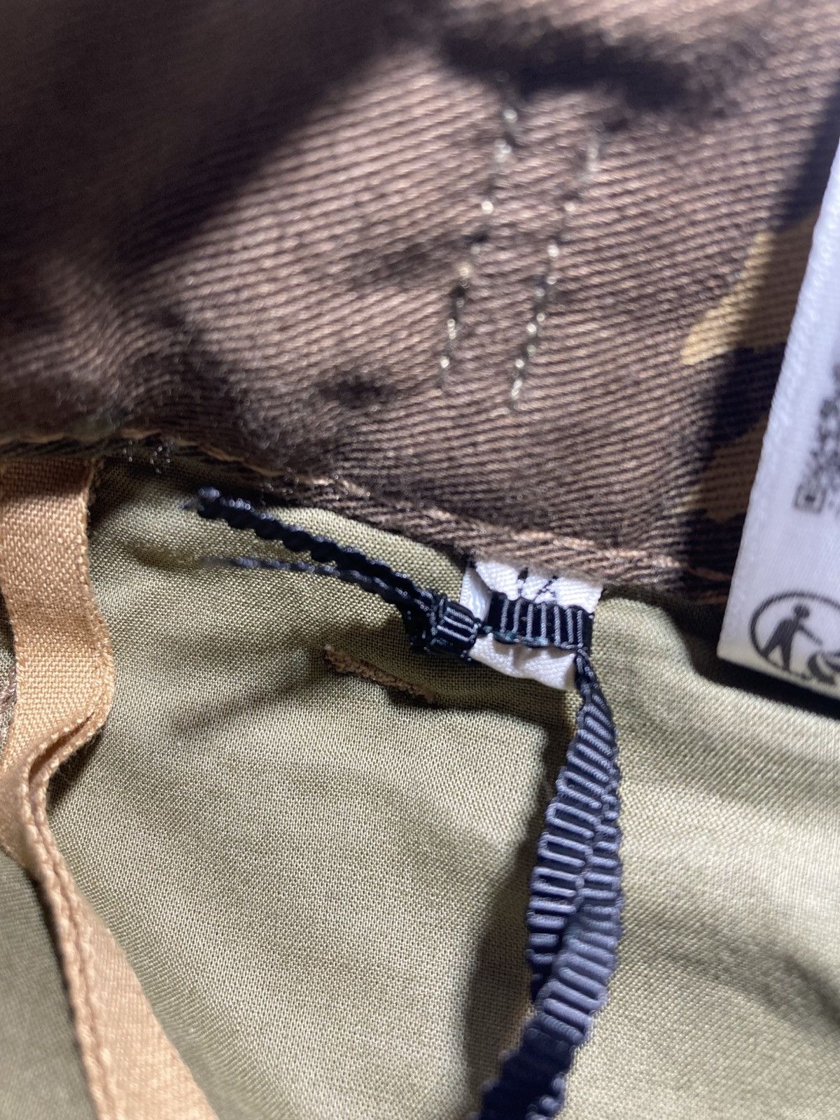 Celine New SS24 Celine Camo Cargo Bermuda Shorts 46 2024 Hedi Cut Size US 30 / EU 46 - 11 Thumbnail