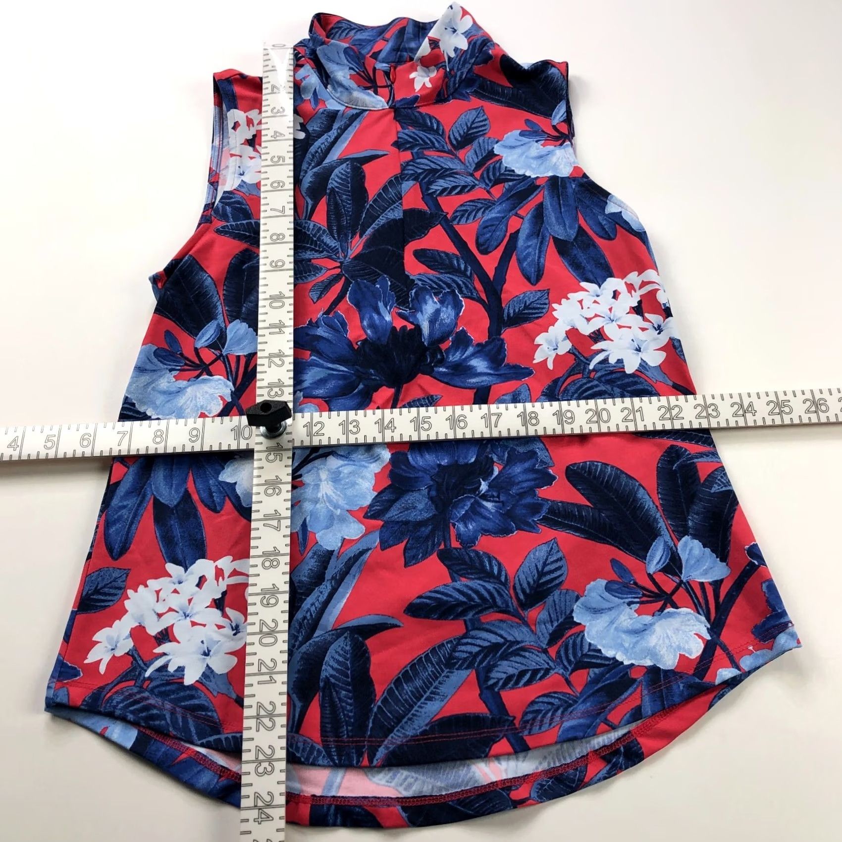 Tommy Bahama Tommy Bahama Island Zone XS 1/4 Zip Pullover Sleeveless Floral Red Blue Shirt Women XS Floral Red Blue Island Zone 90s Outdoor Tropical Navy? Size XS / US 0-2 / IT 36-38 - 2 Thumbnail