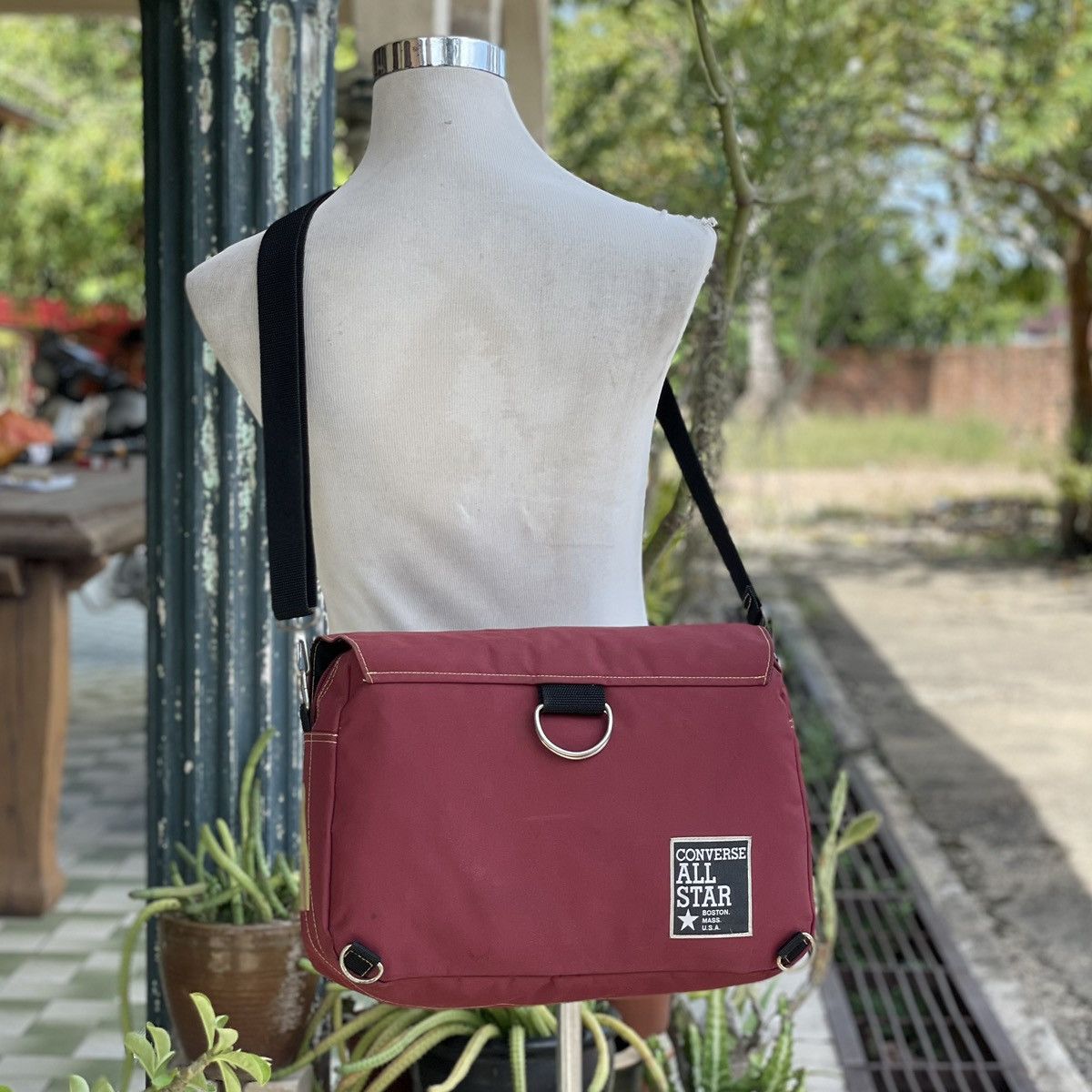 Converse × Vintage Vintage Converse All Star 2-Way Messenger/Backpack Size ONE SIZE - 5 Thumbnail
