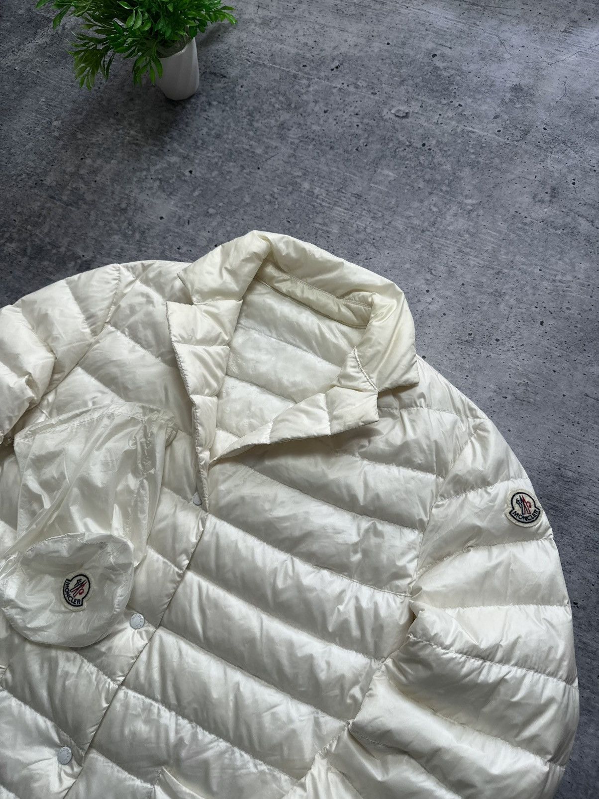Moncler Vintage Moncler Lisette Giubbotto Down Puffer Winter Jacket Size S / US 4 / IT 40 - 4 Thumbnail