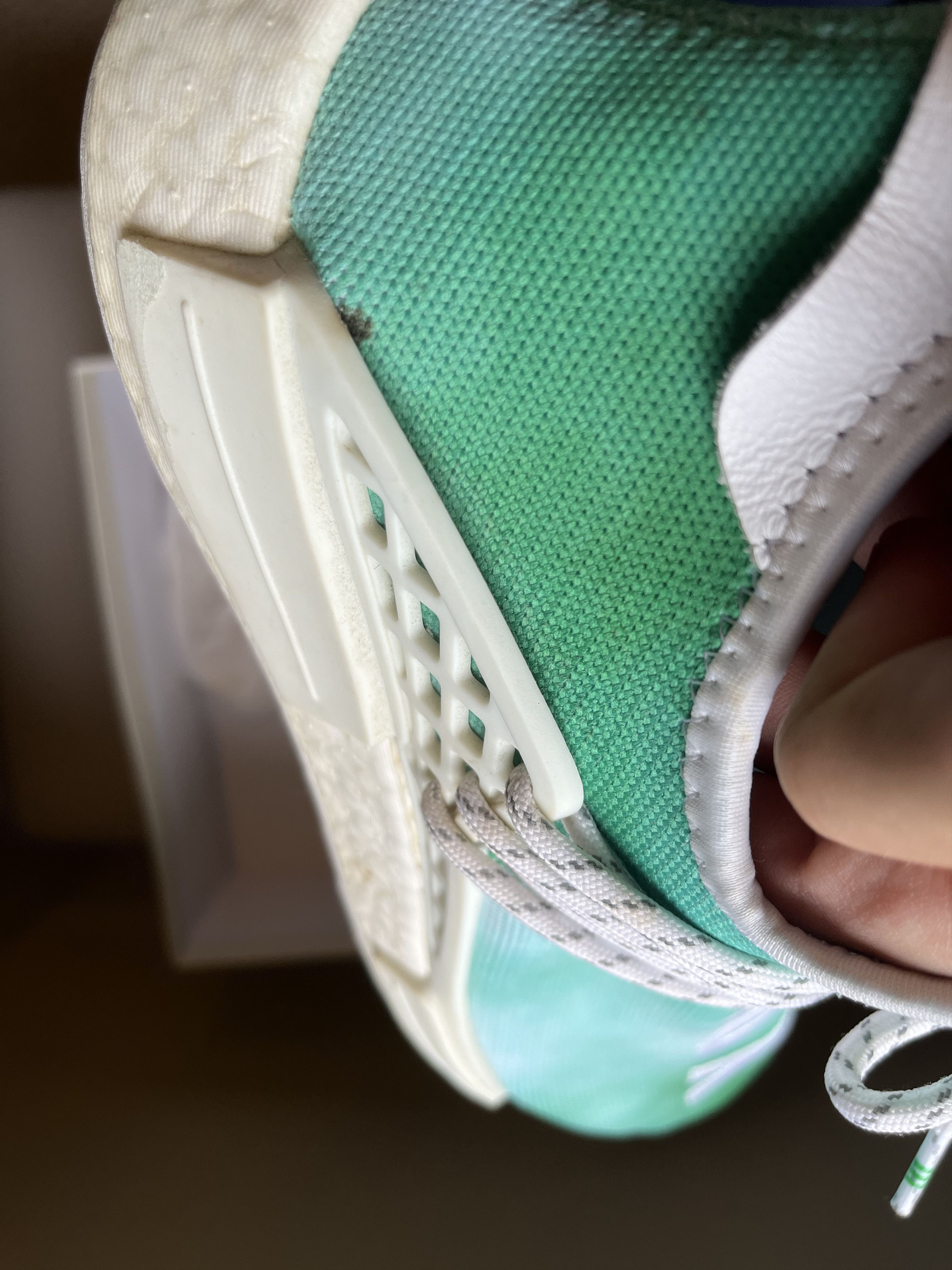 adidas gazelle silver green womens Adidas Pharrell NMD HU China Pack Peace (Blue)